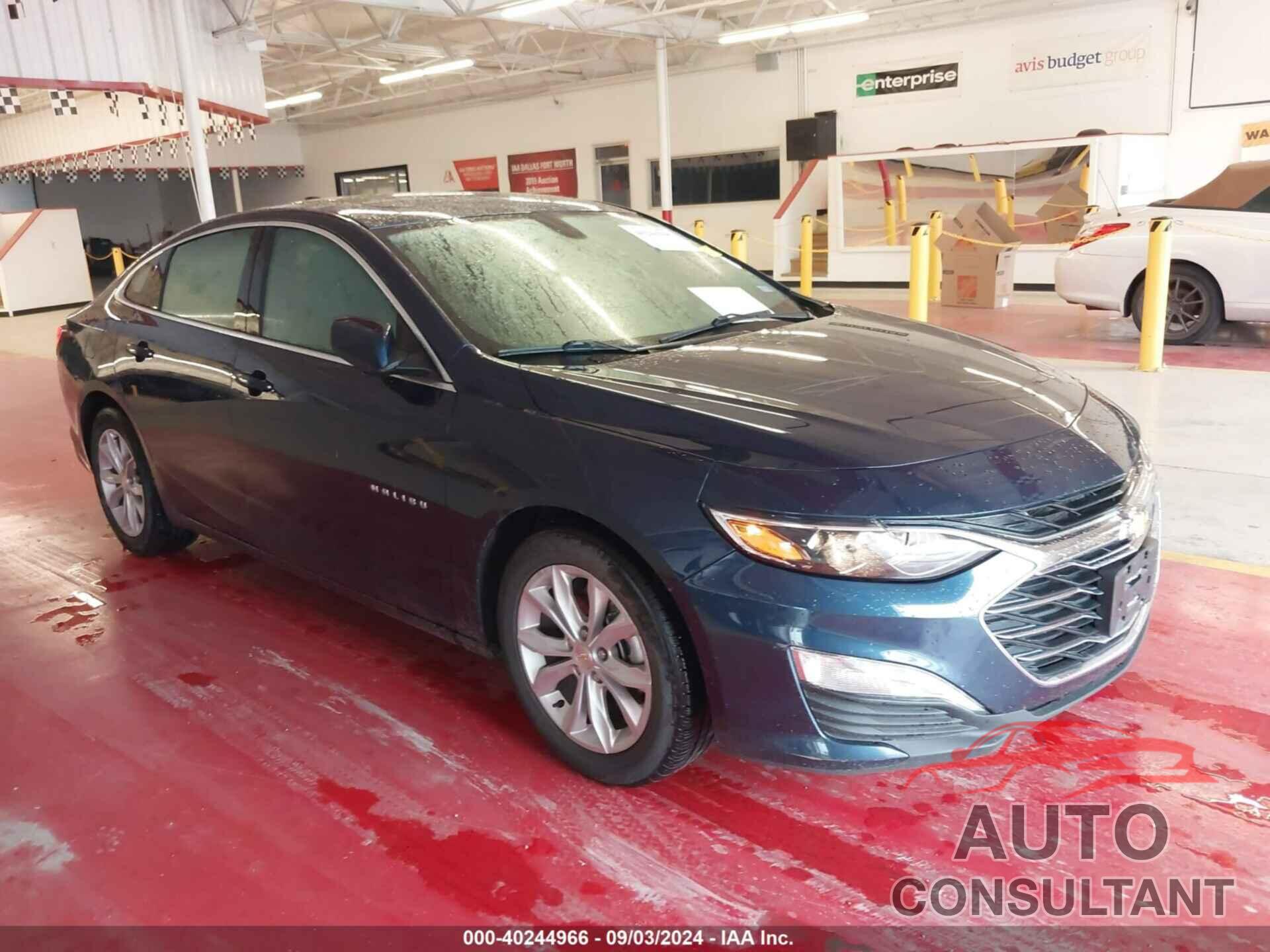 CHEVROLET MALIBU 2022 - 1G1ZD5ST4NF130666