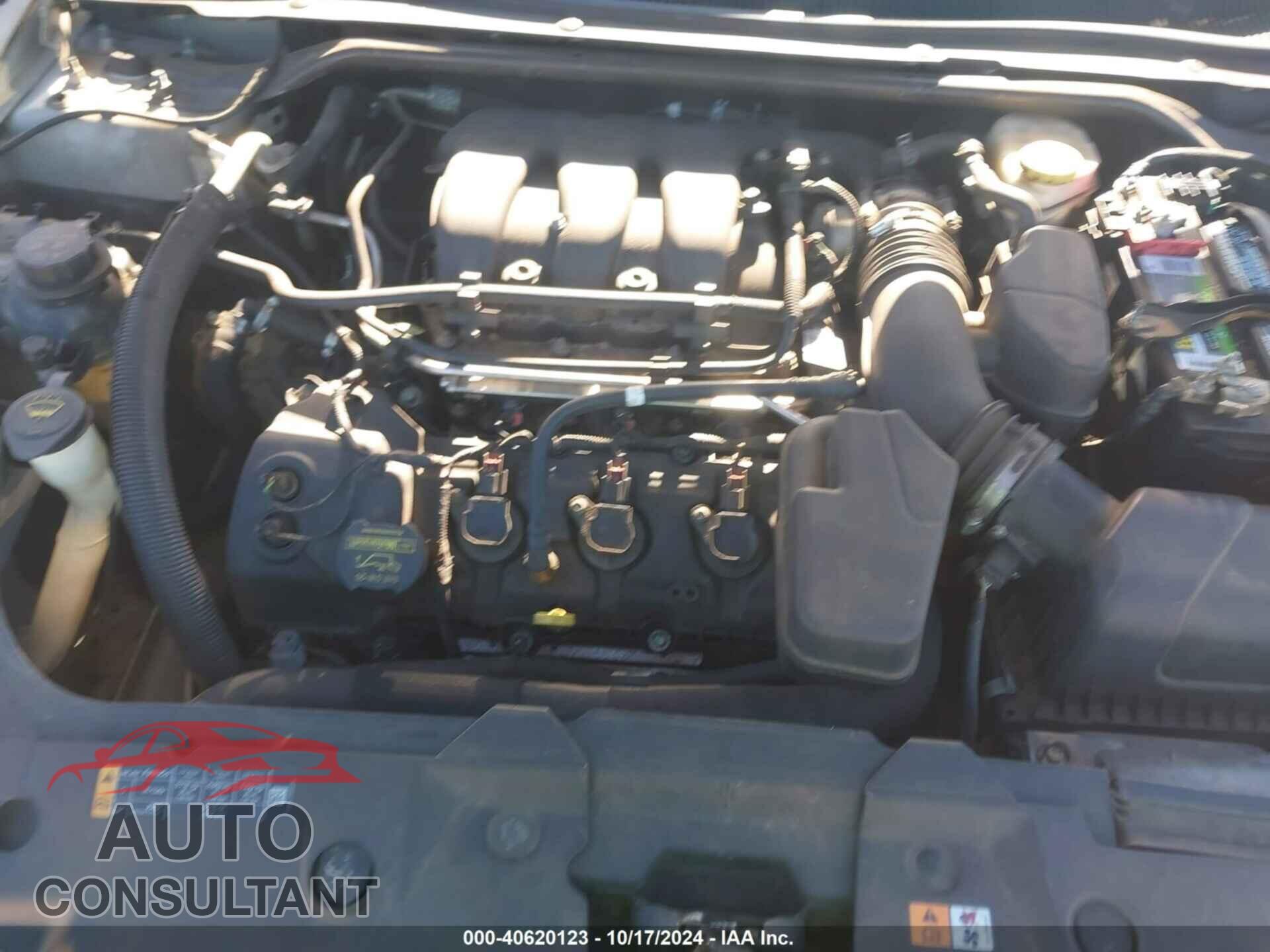 FORD TAURUS 2013 - 1FAHP2E82DG219960