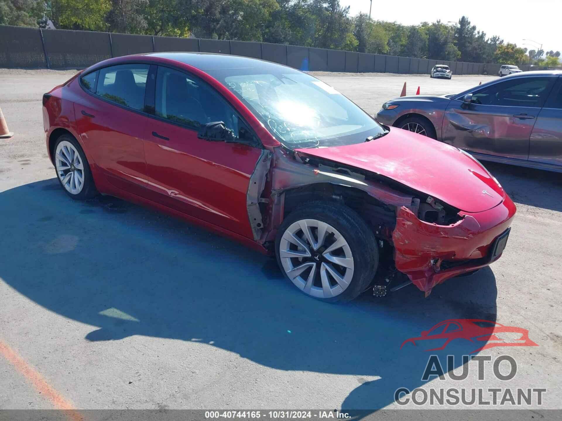 TESLA MODEL 3 2022 - 5YJ3E1EA2NF190141