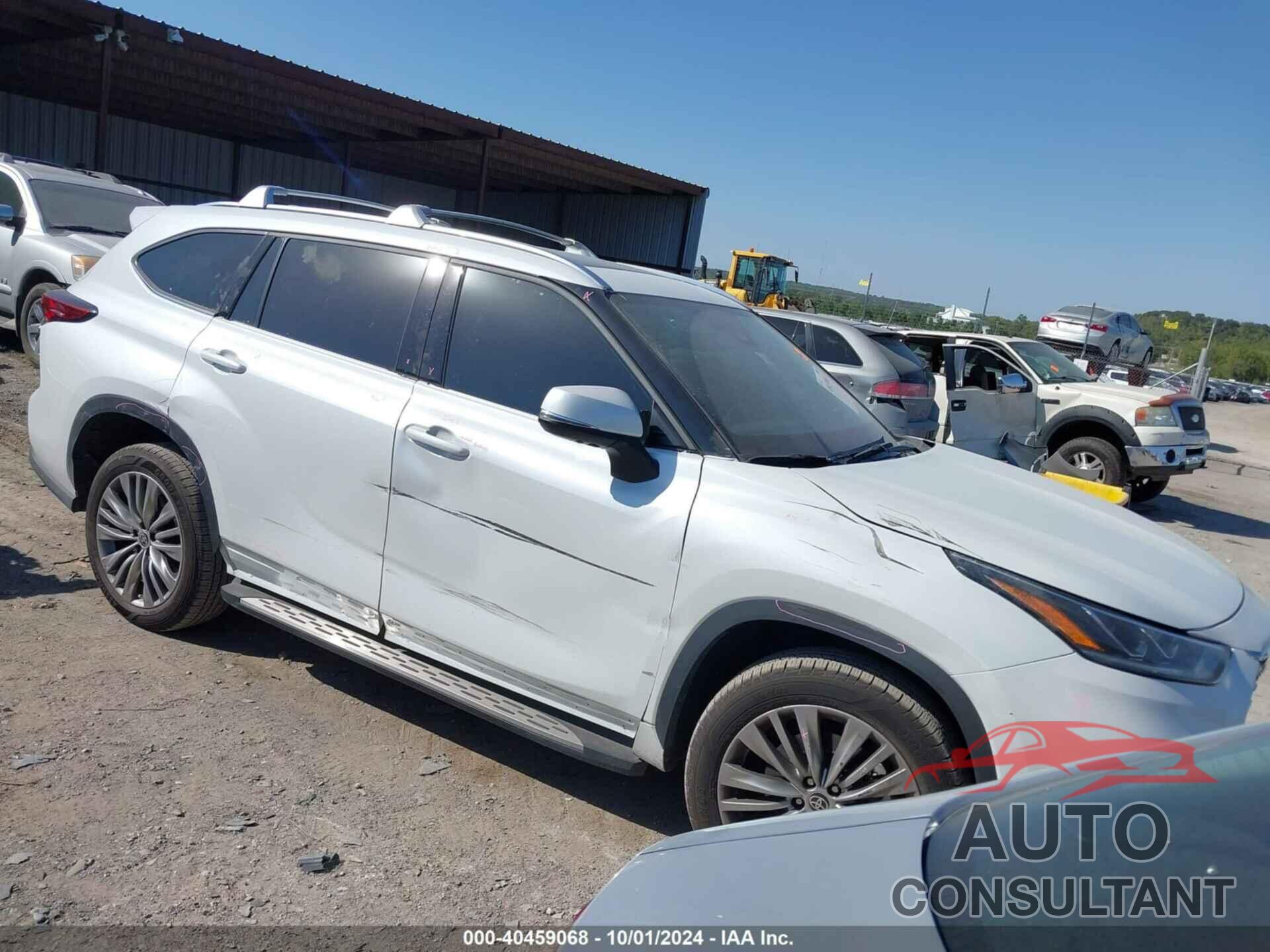 TOYOTA HIGHLANDER 2022 - 5TDFZRAH1NS095374