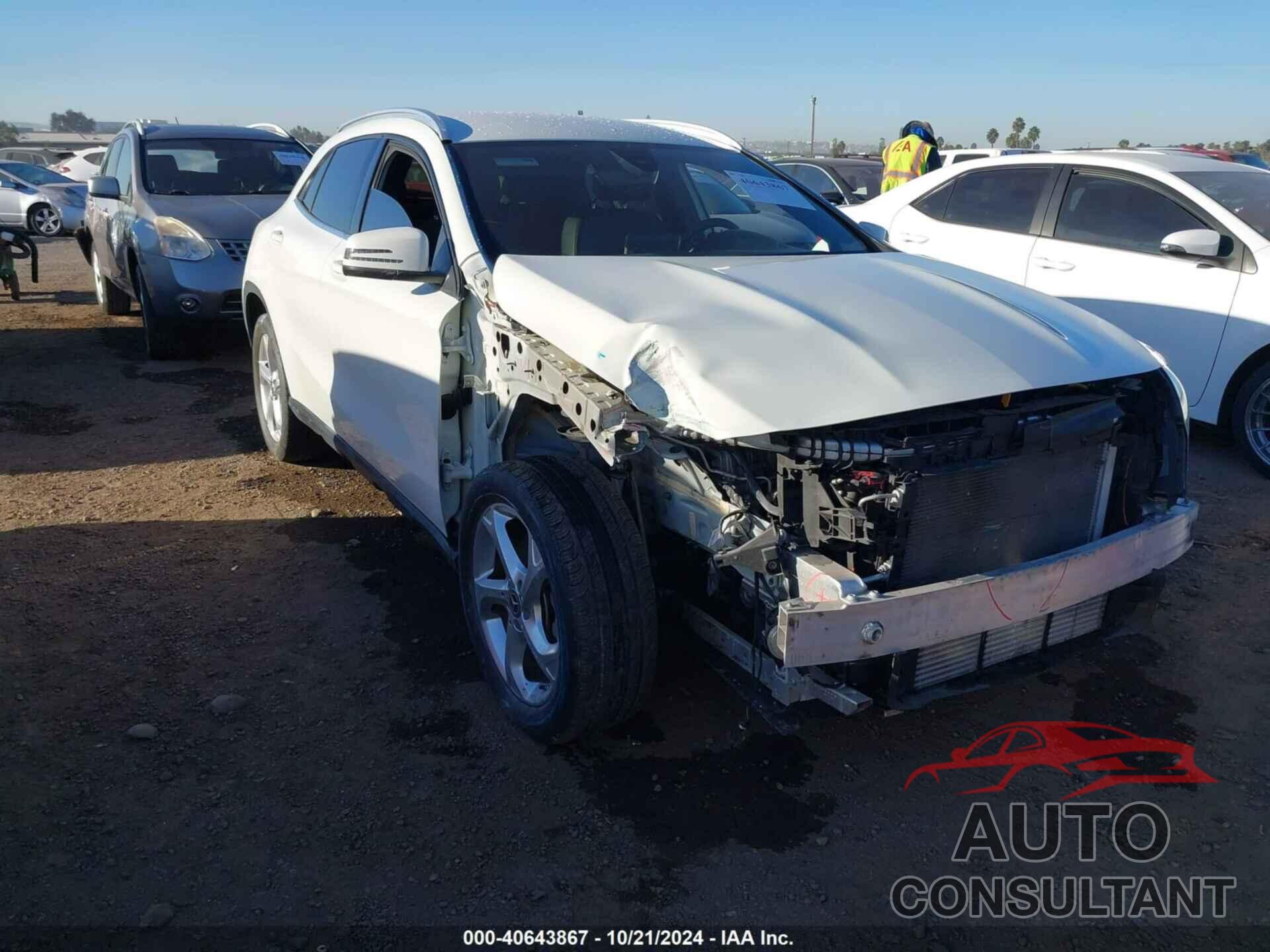 MERCEDES-BENZ GLA 250 2018 - WDCTG4EB3JJ386669