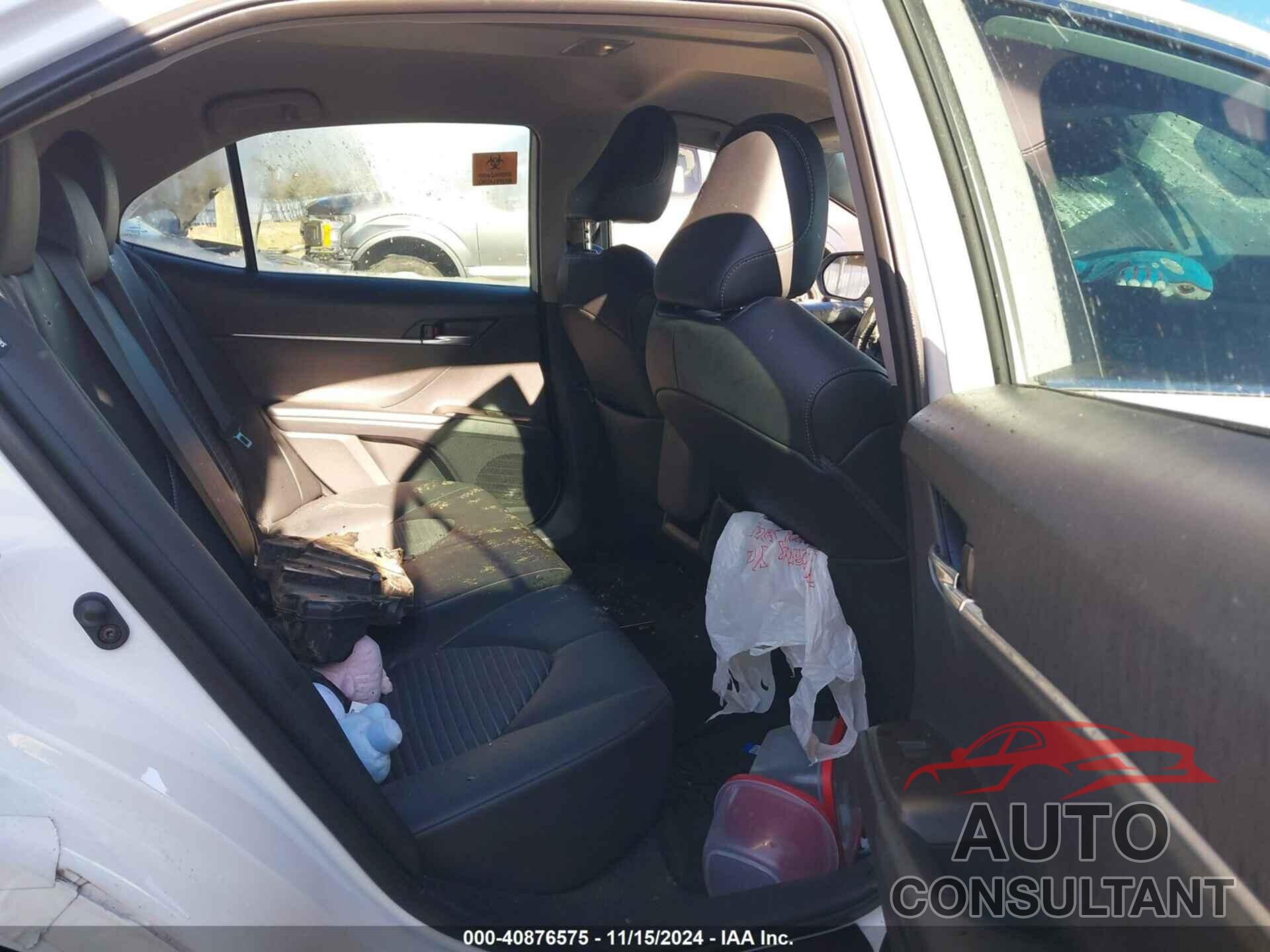 TOYOTA CAMRY 2022 - 4T1G11AK1NU639694
