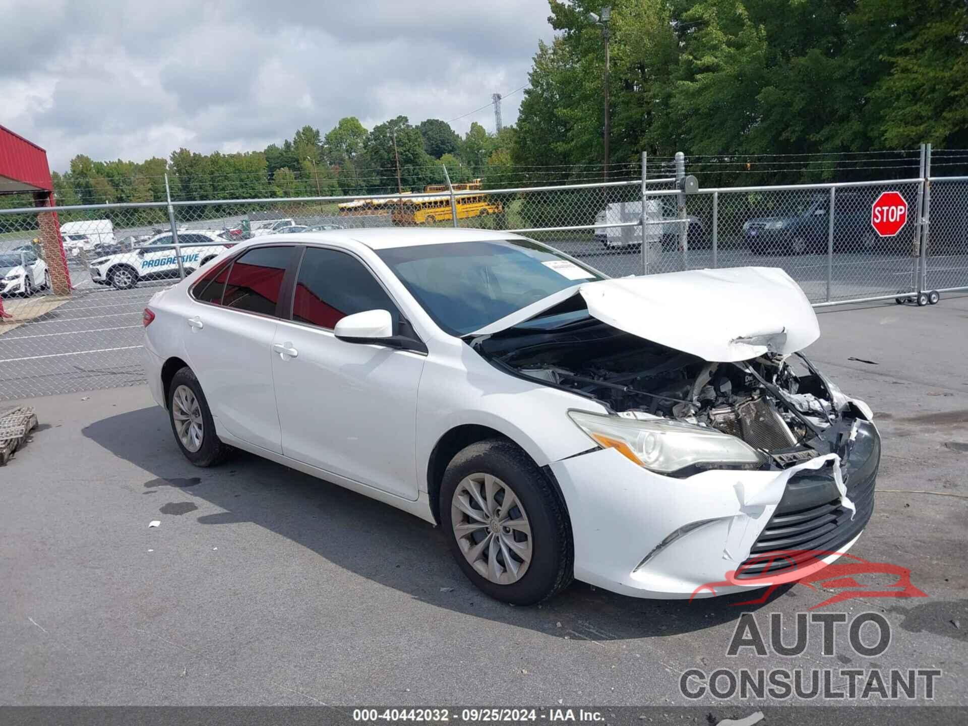 TOYOTA CAMRY 2016 - 4T4BF1FK3GR569953
