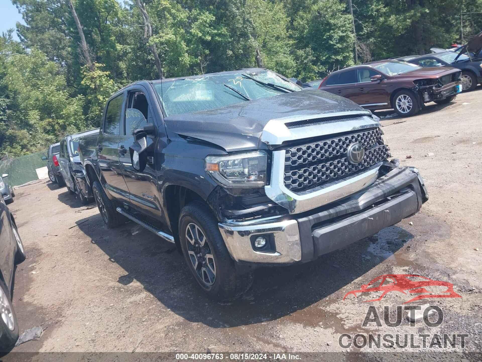 TOYOTA TUNDRA 2018 - 5TFDY5F16JX771899