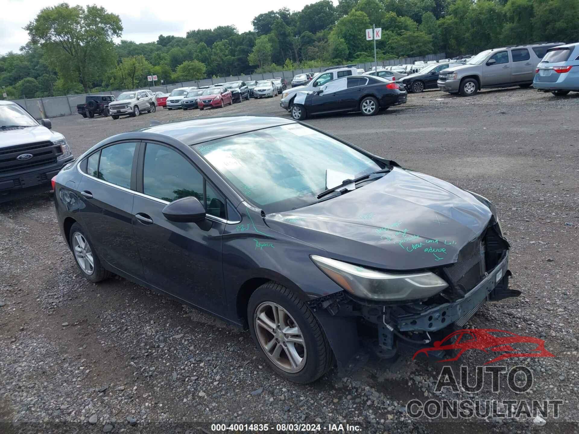 CHEVROLET CRUZE 2017 - 1G1BE5SM1H7149939