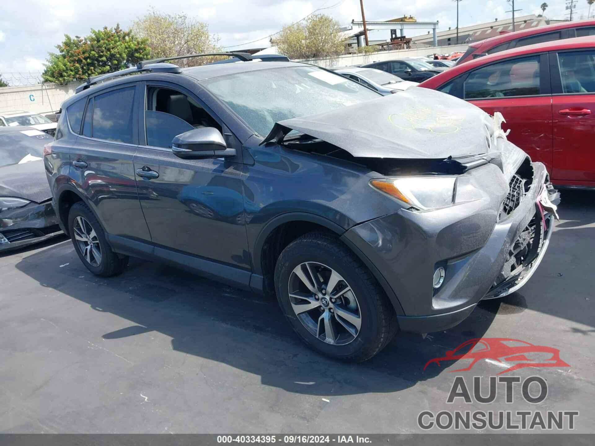 TOYOTA RAV4 2018 - 2T3RFREV9JW729934