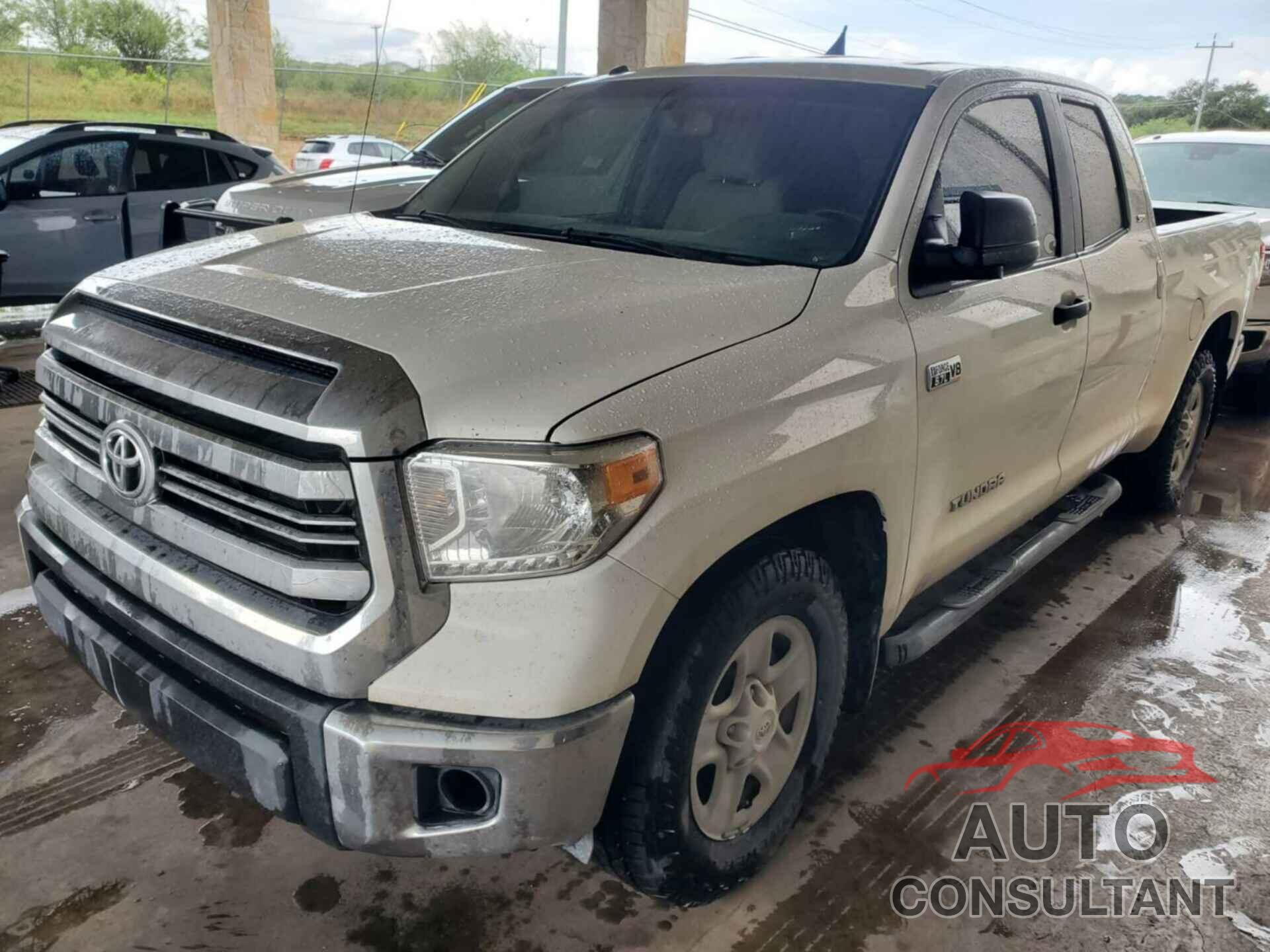 TOYOTA TUNDRA 2017 - 5TFUW5F1XHX645688