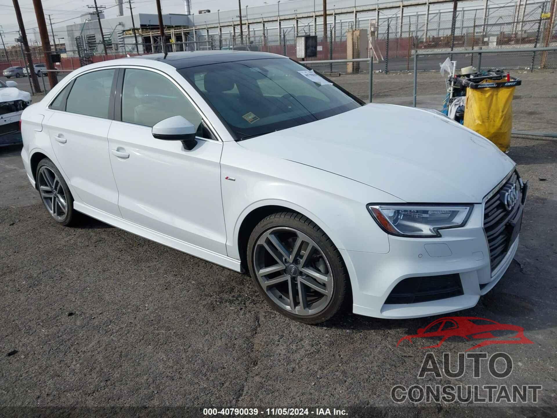 AUDI A3 2017 - WAUJ8GFFXH1019417