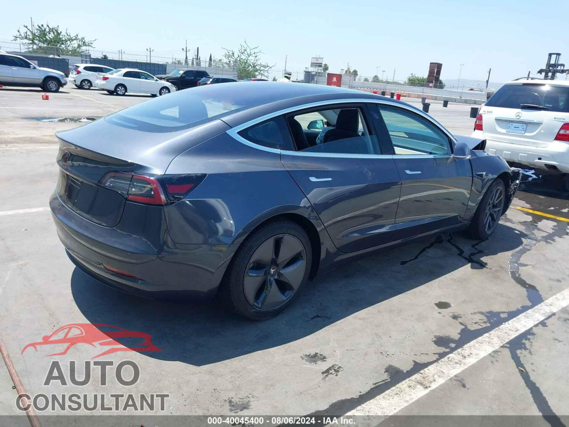 TESLA MODEL 3 2018 - 5YJ3E1EA7JF025633