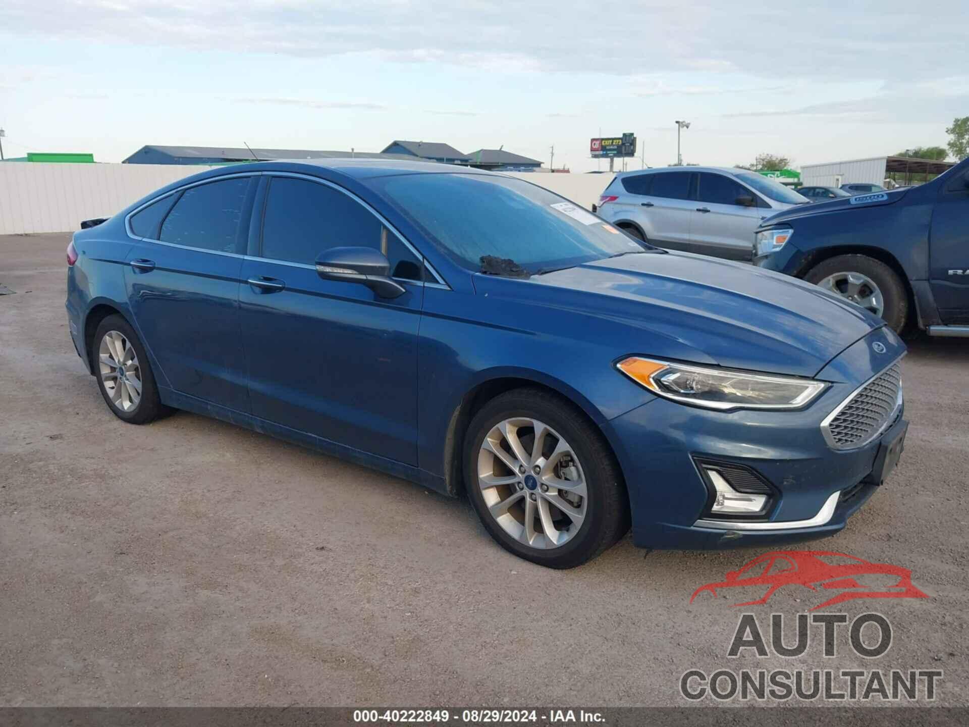 FORD FUSION ENERGI 2019 - 3FA6P0SU0KR258582