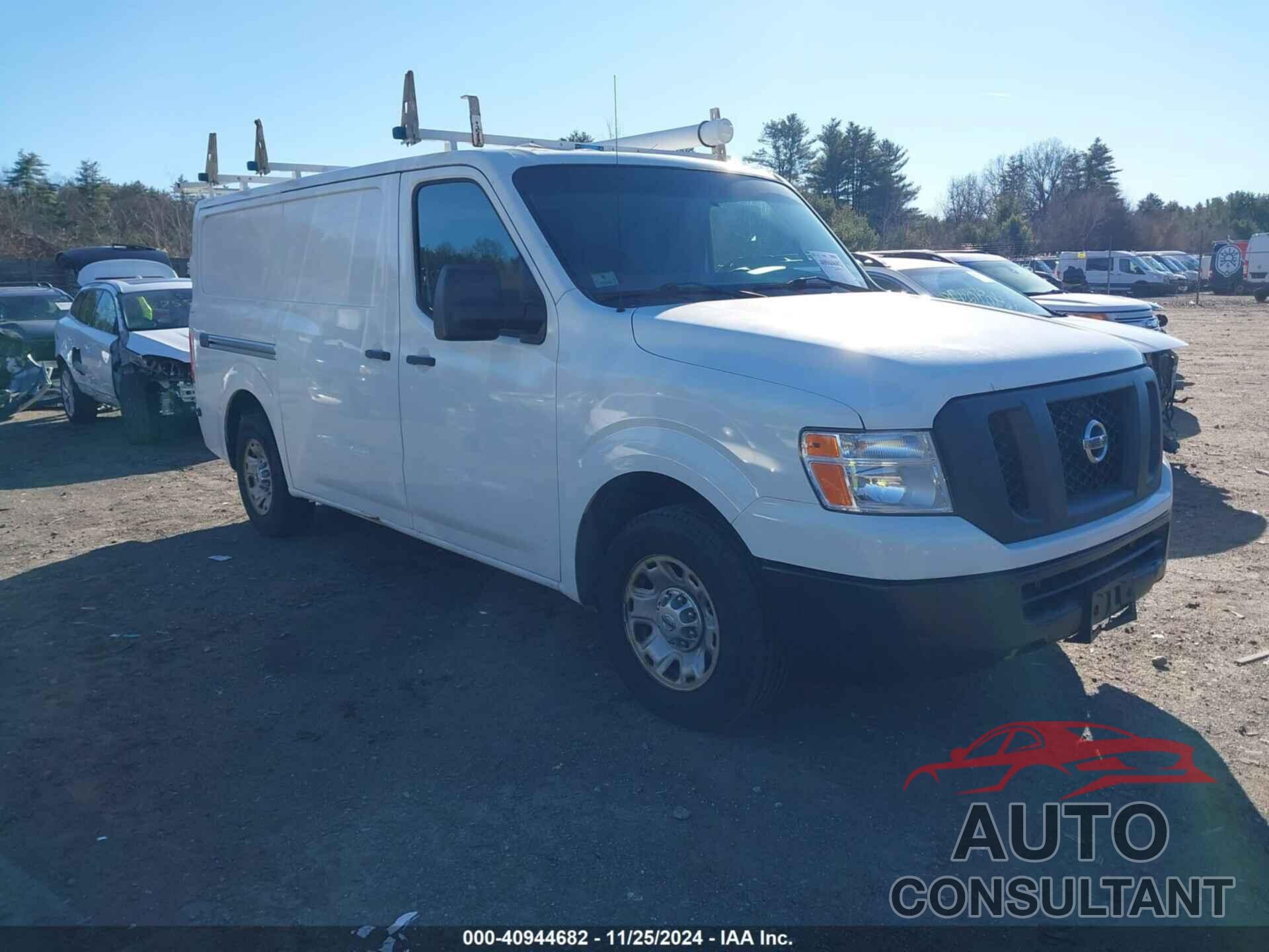 NISSAN NV CARGO NV2500 HD 2015 - 1N6BF0KX5FN807768