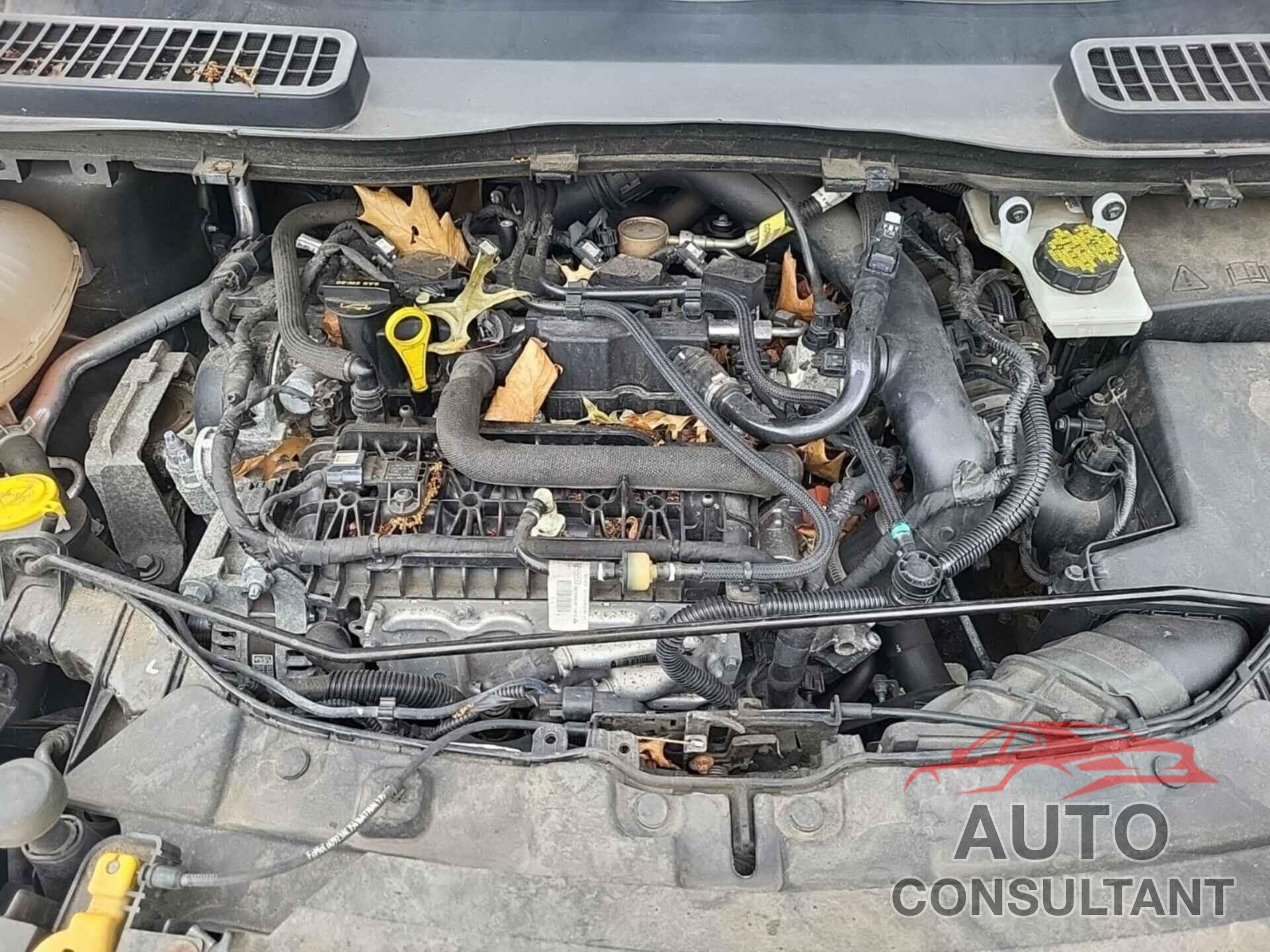 FORD ESCAPE 2019 - 1FMCU9GD5KUC35919