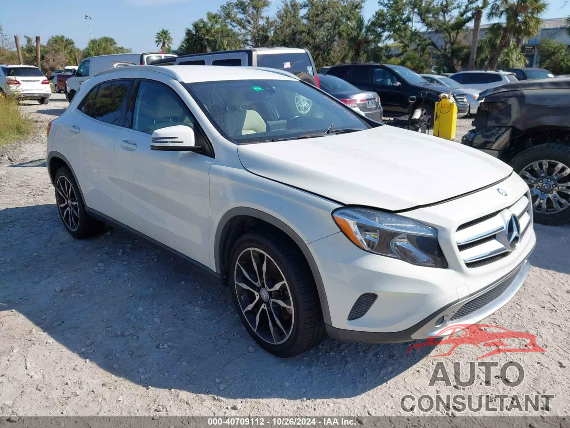 MERCEDES-BENZ GLA 250 2016 - WDCTG4EB8GJ208040