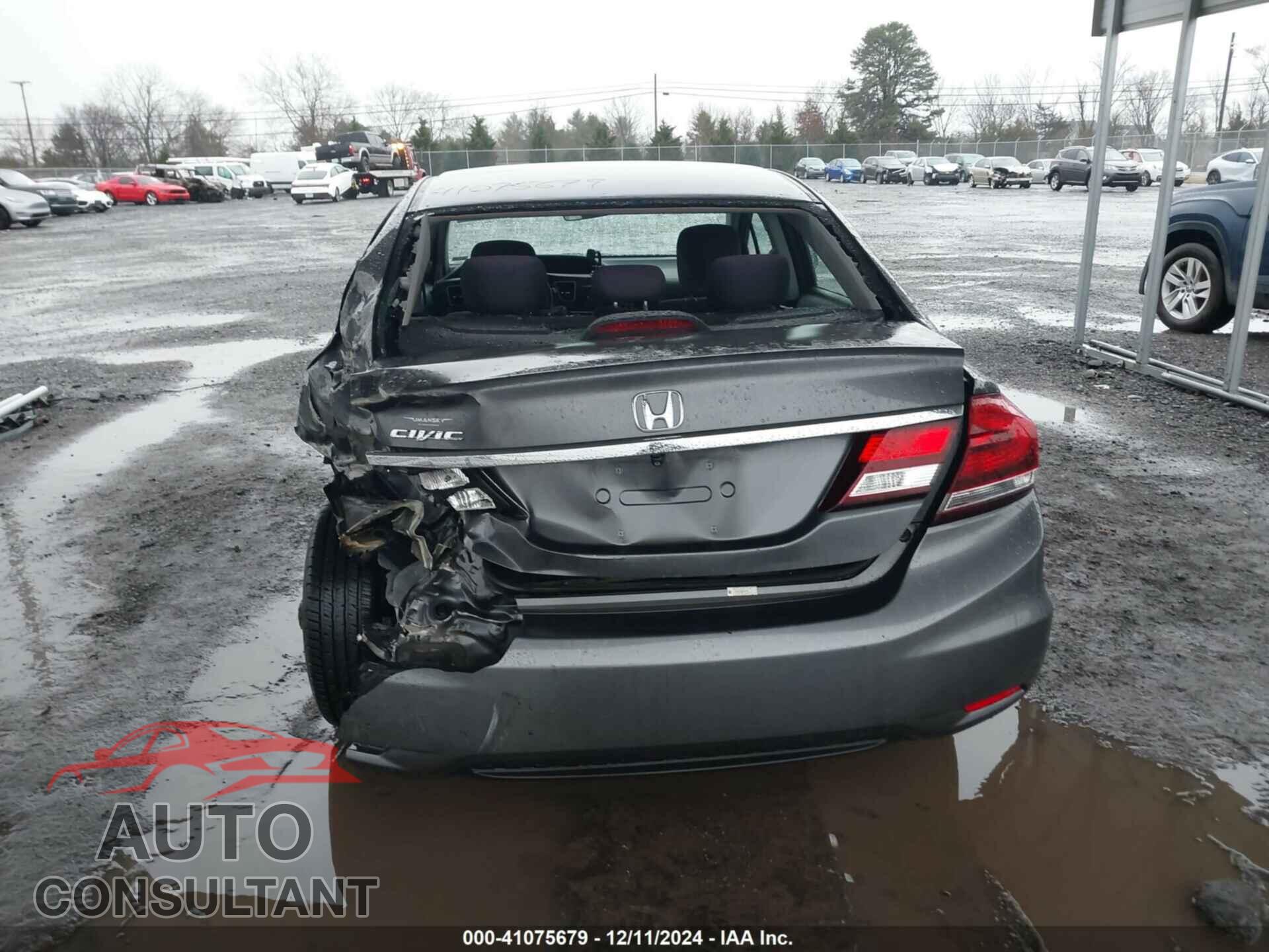 HONDA CIVIC 2013 - 2HGFB2F55DH541745