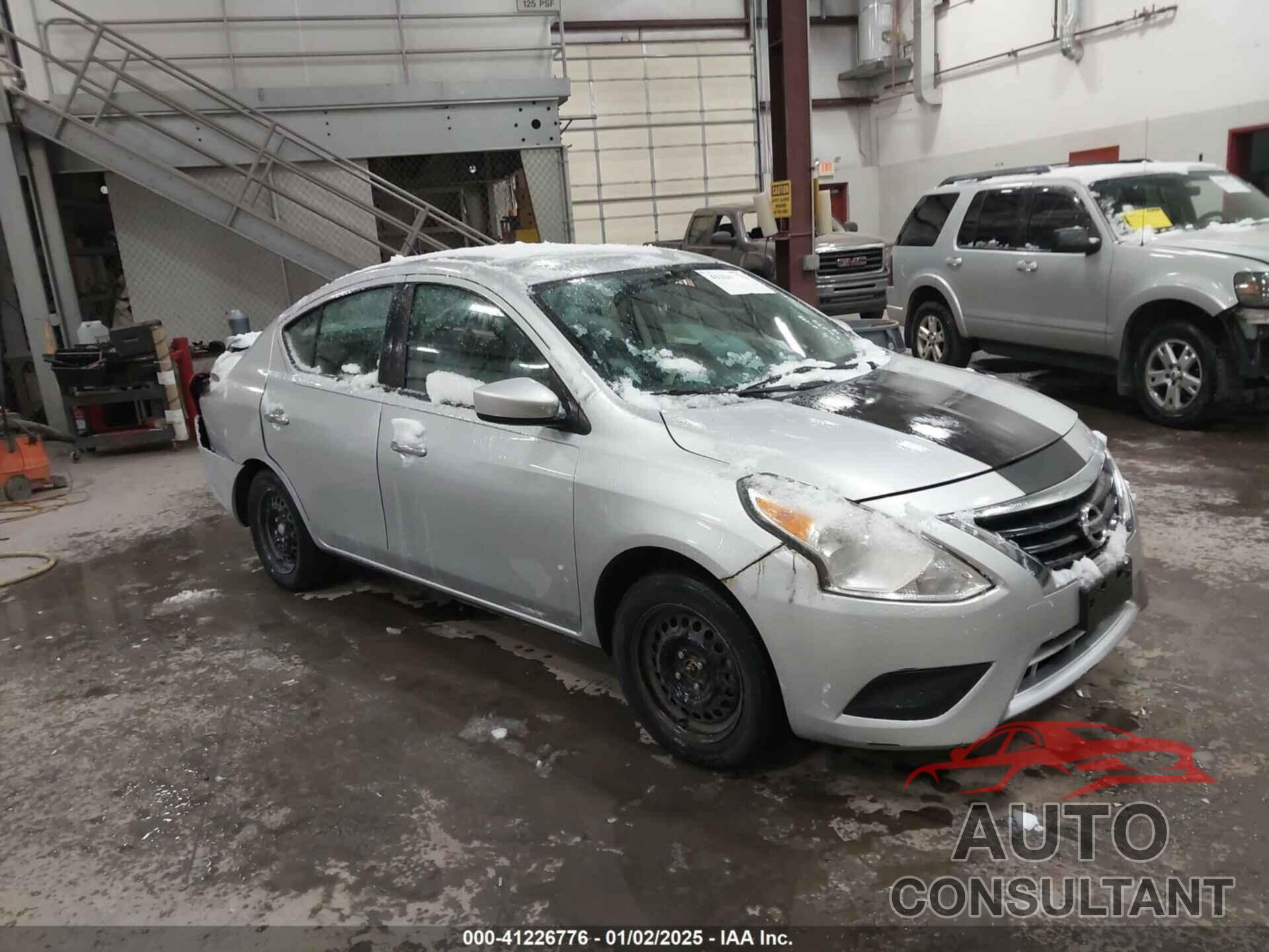 NISSAN VERSA 2018 - 3N1CN7AP6JK403173
