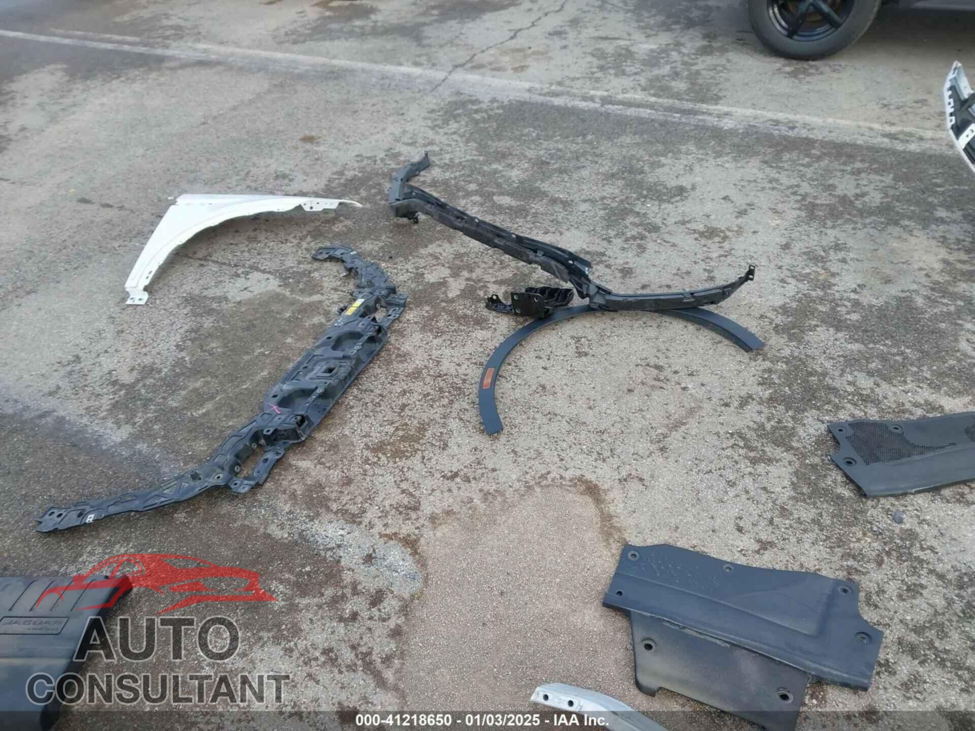 JAGUAR E-PACE 2022 - SADFP2FX3N1031142