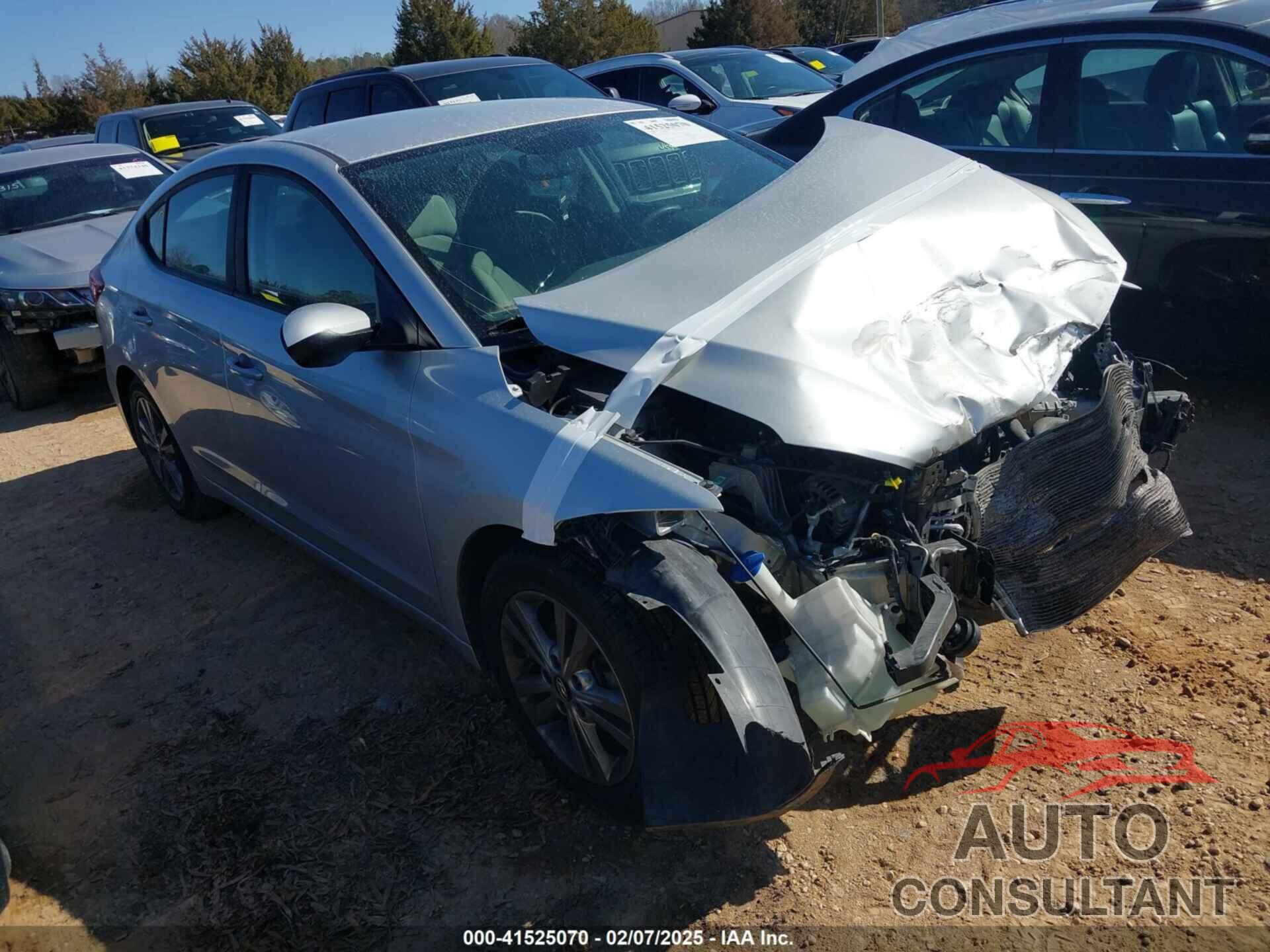 HYUNDAI ELANTRA 2018 - 5NPD84LF0JH275857