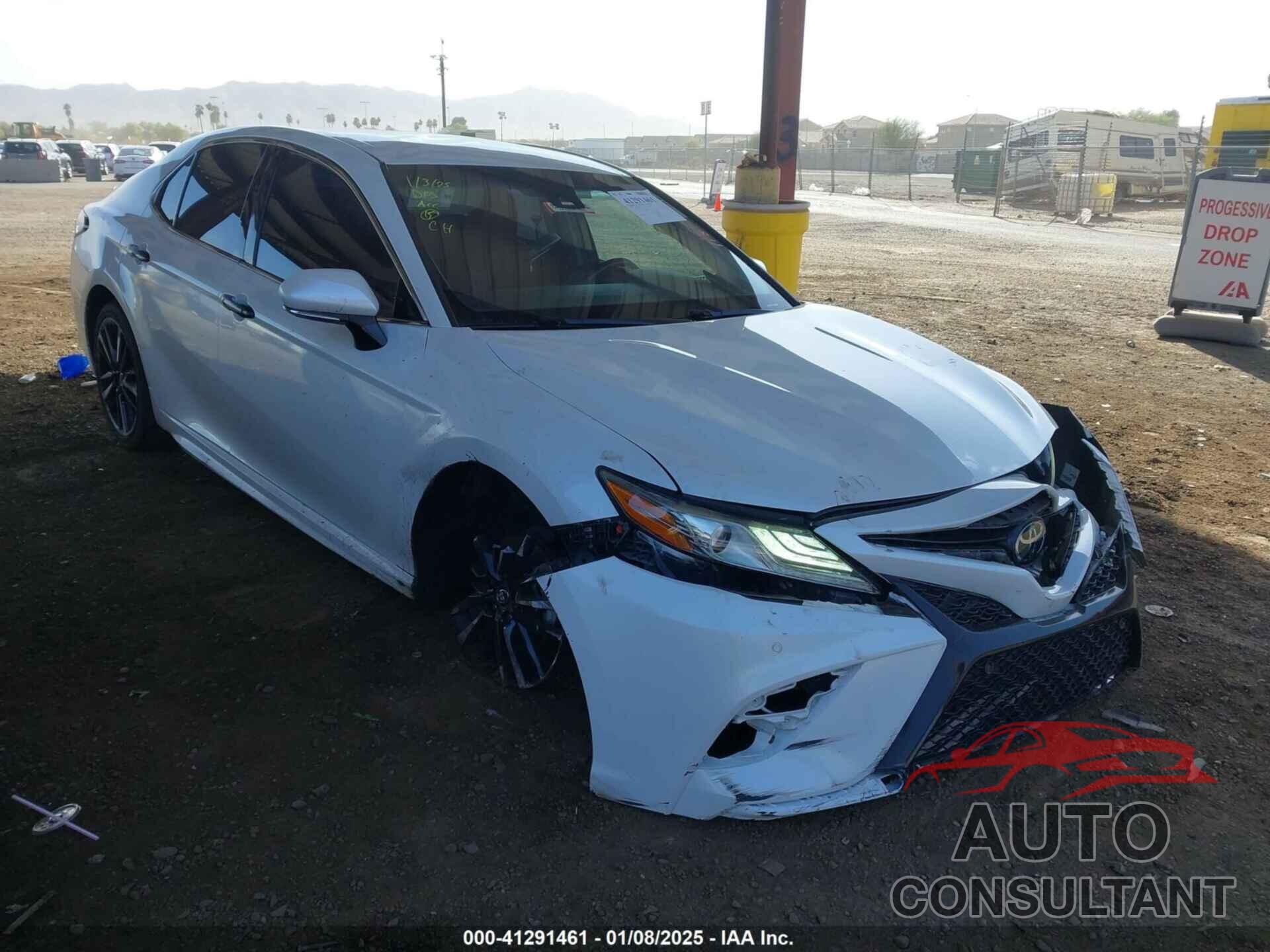 TOYOTA CAMRY 2018 - 4T1B61HK7JU061161