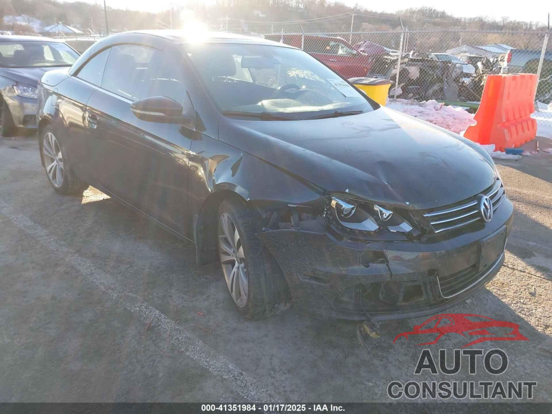 VOLKSWAGEN EOS 2013 - WVWFW8AH8DV003927