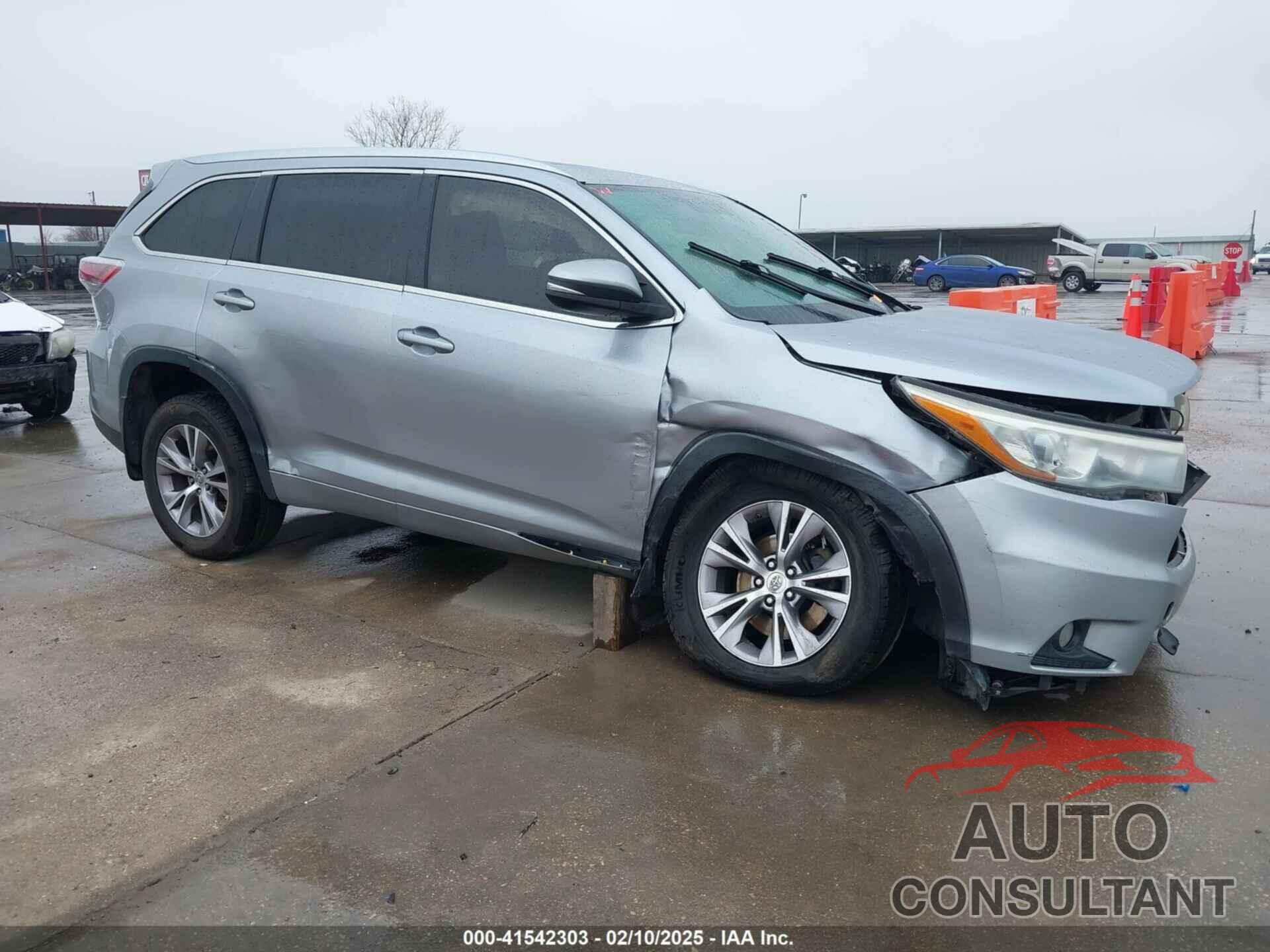 TOYOTA HIGHLANDER 2015 - 5TDKKRFH9FS076259