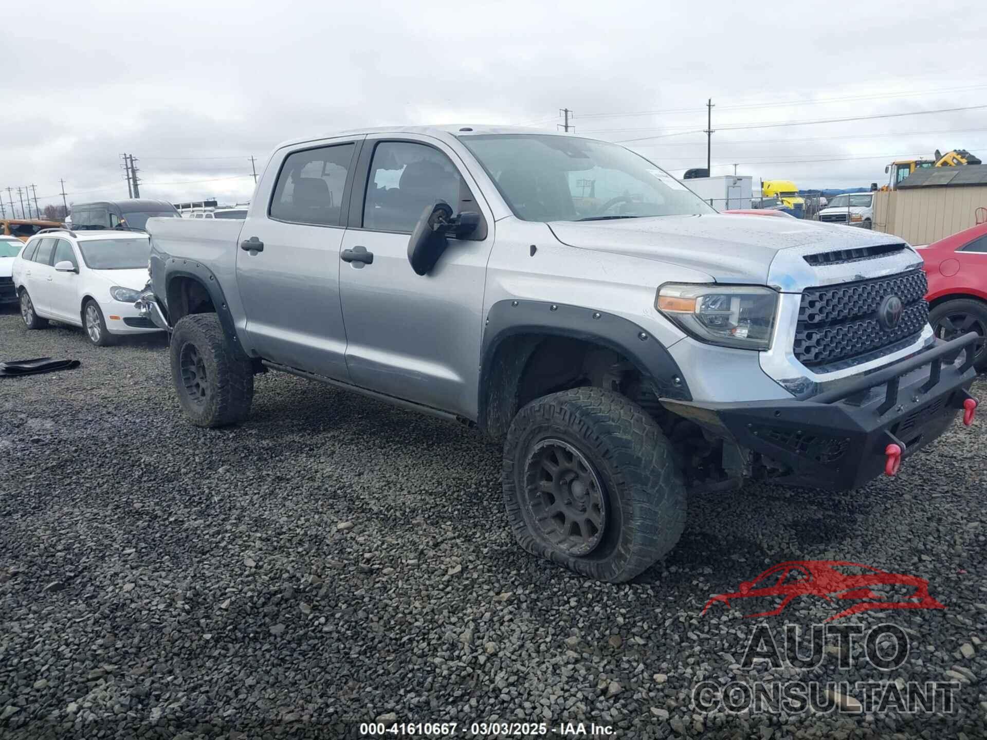 TOYOTA TUNDRA 2018 - 5TFDY5F14JX736133