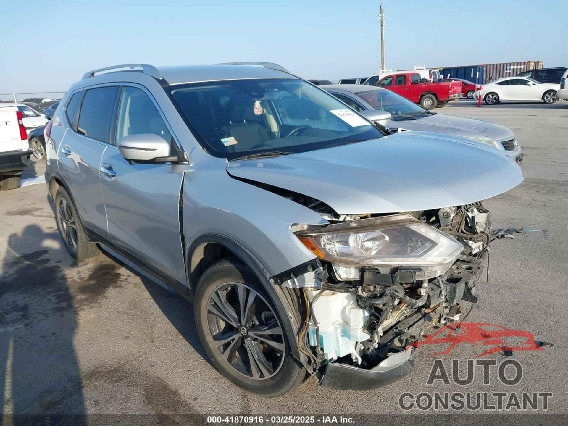 NISSAN ROGUE 2019 - JN8AT2MT7KW251839