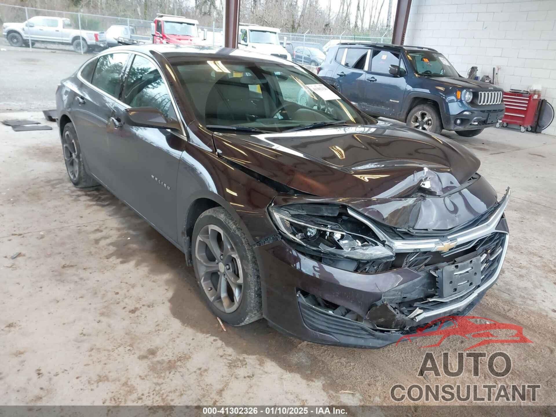CHEVROLET MALIBU 2021 - 1G1ZD5ST7MF049482