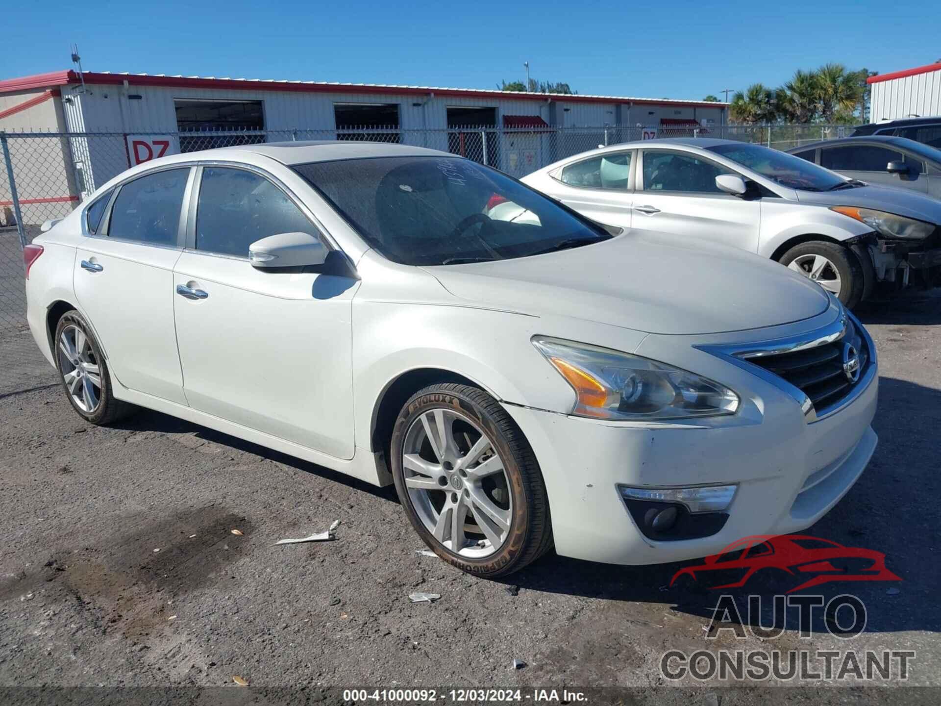 NISSAN ALTIMA 2013 - 1N4BL3AP3DN439866