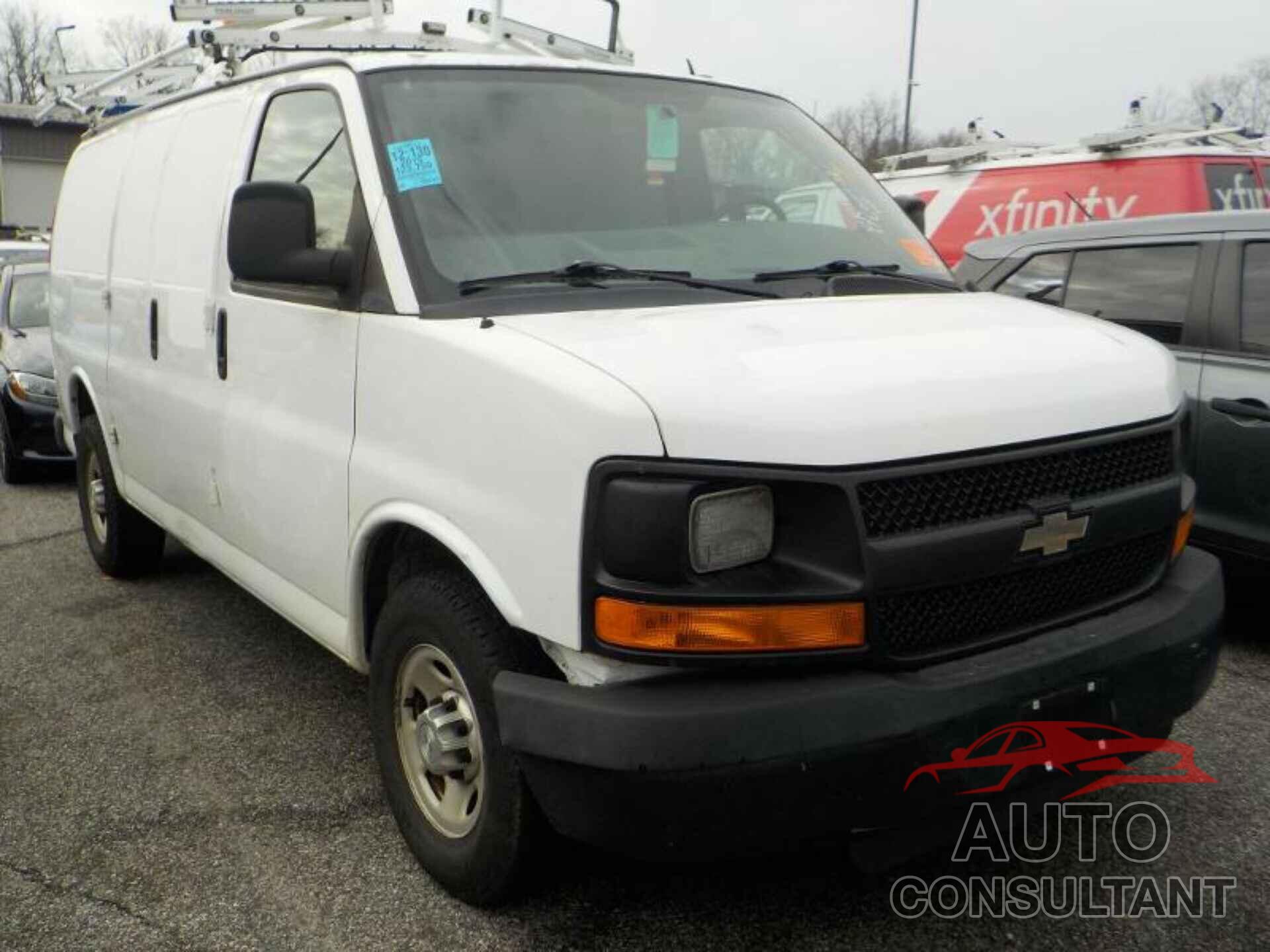 CHEVROLET EXPRESS 2500 2015 - 1GCWGFCFXF1159362