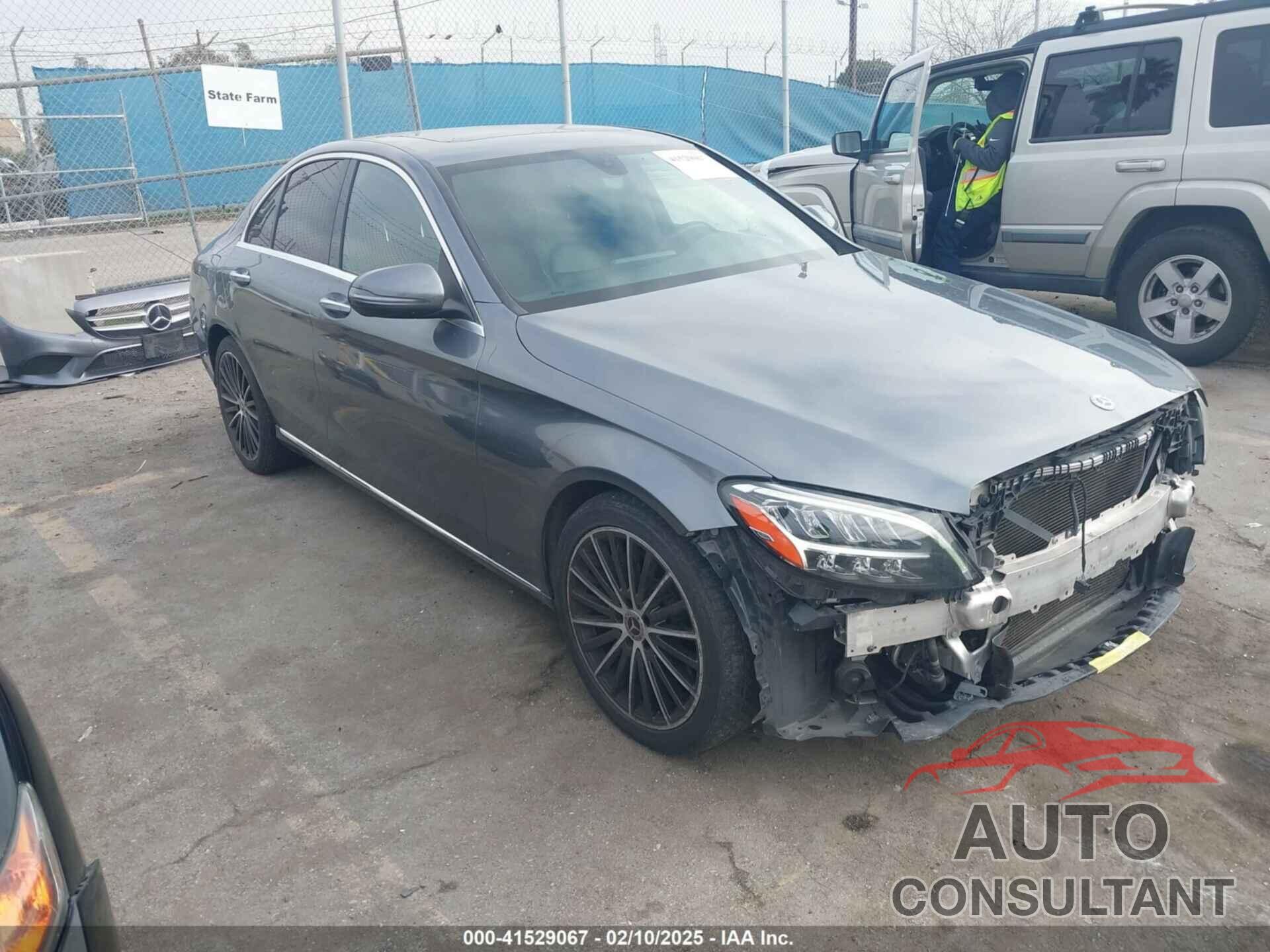 MERCEDES-BENZ C 300 2021 - W1KWF8DB8MR651550