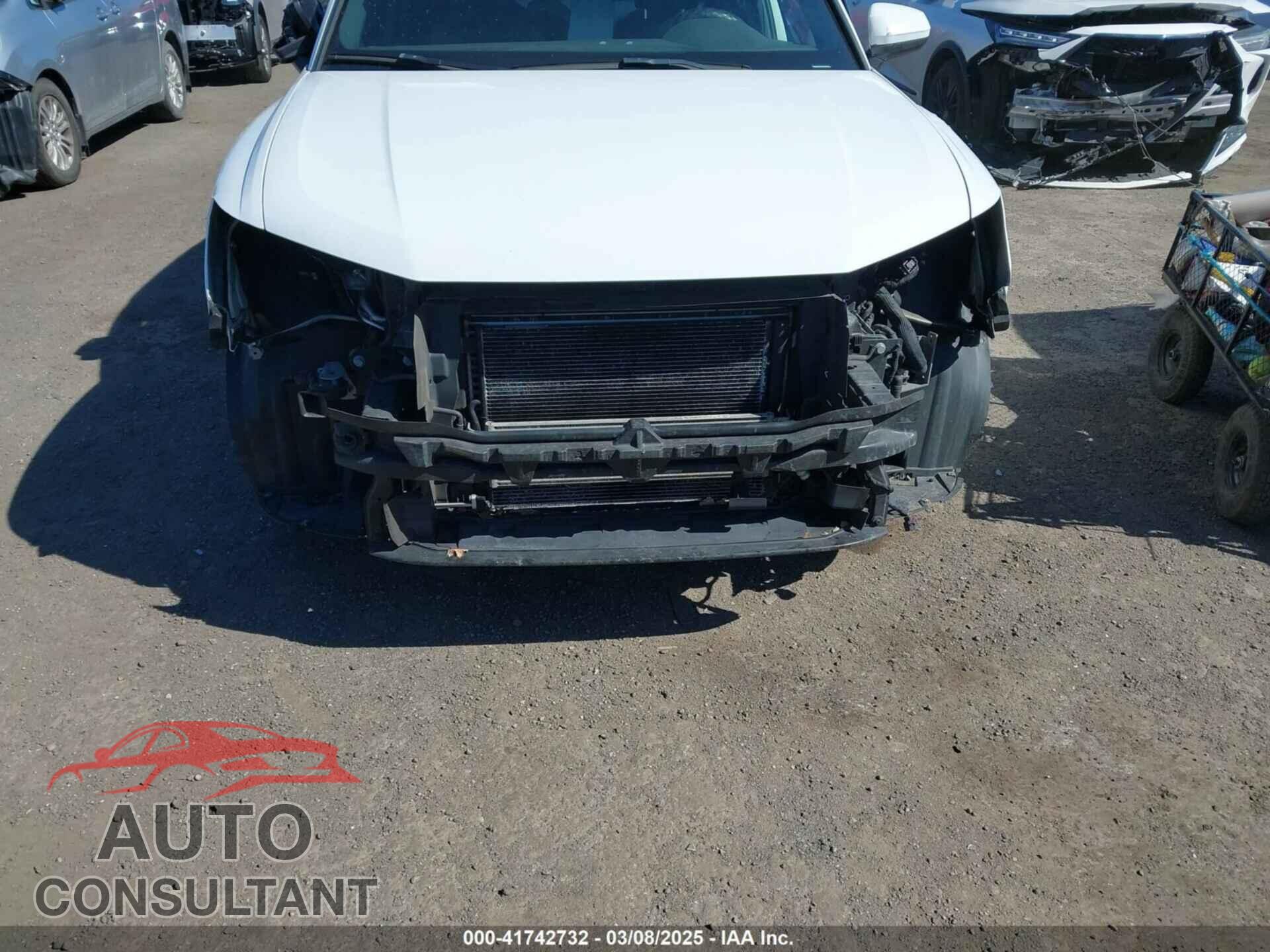 AUDI Q3 2019 - WA1AECF37K1077089