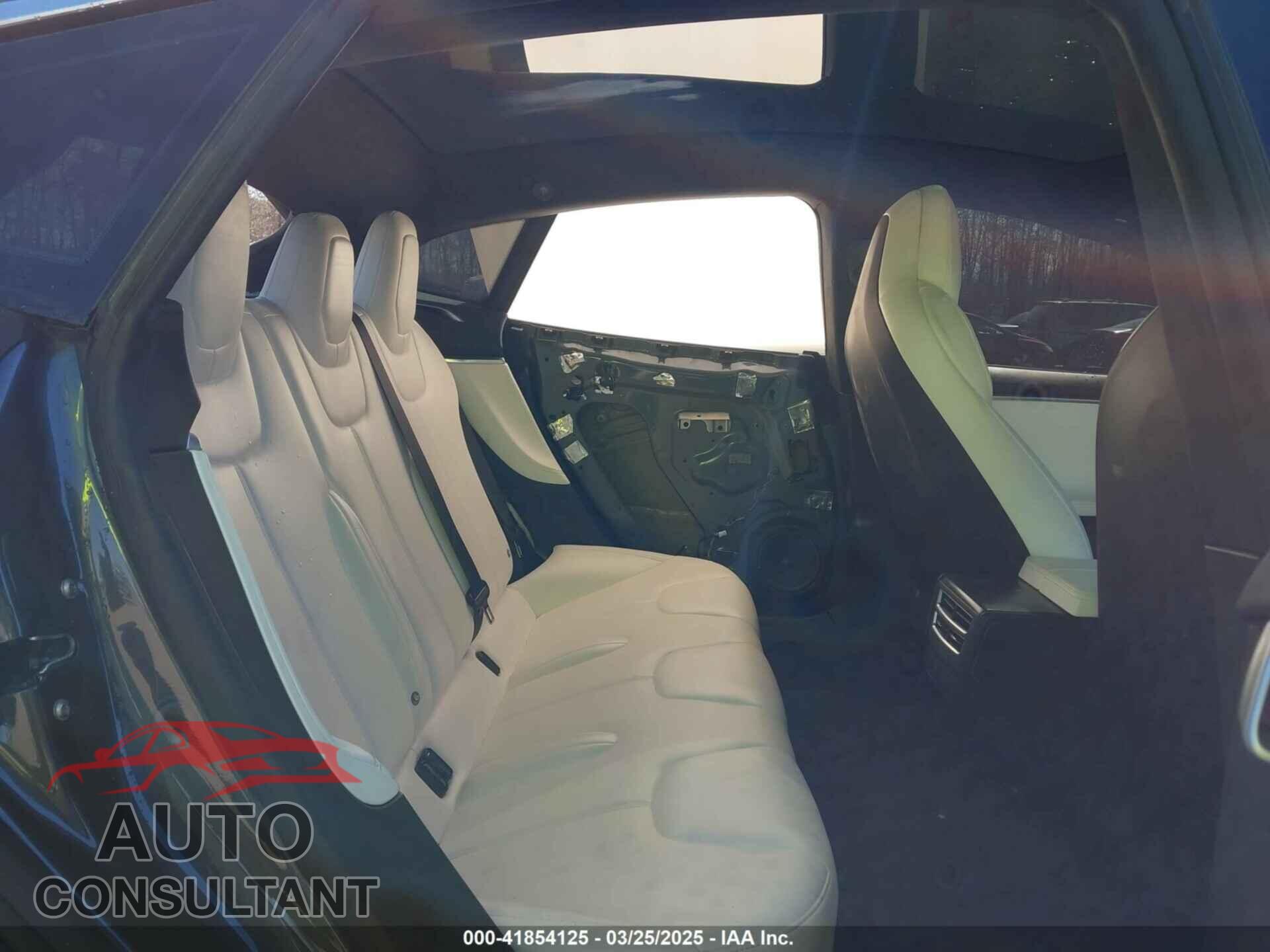 TESLA MODEL S 2017 - 5YJSA1E22HF210635