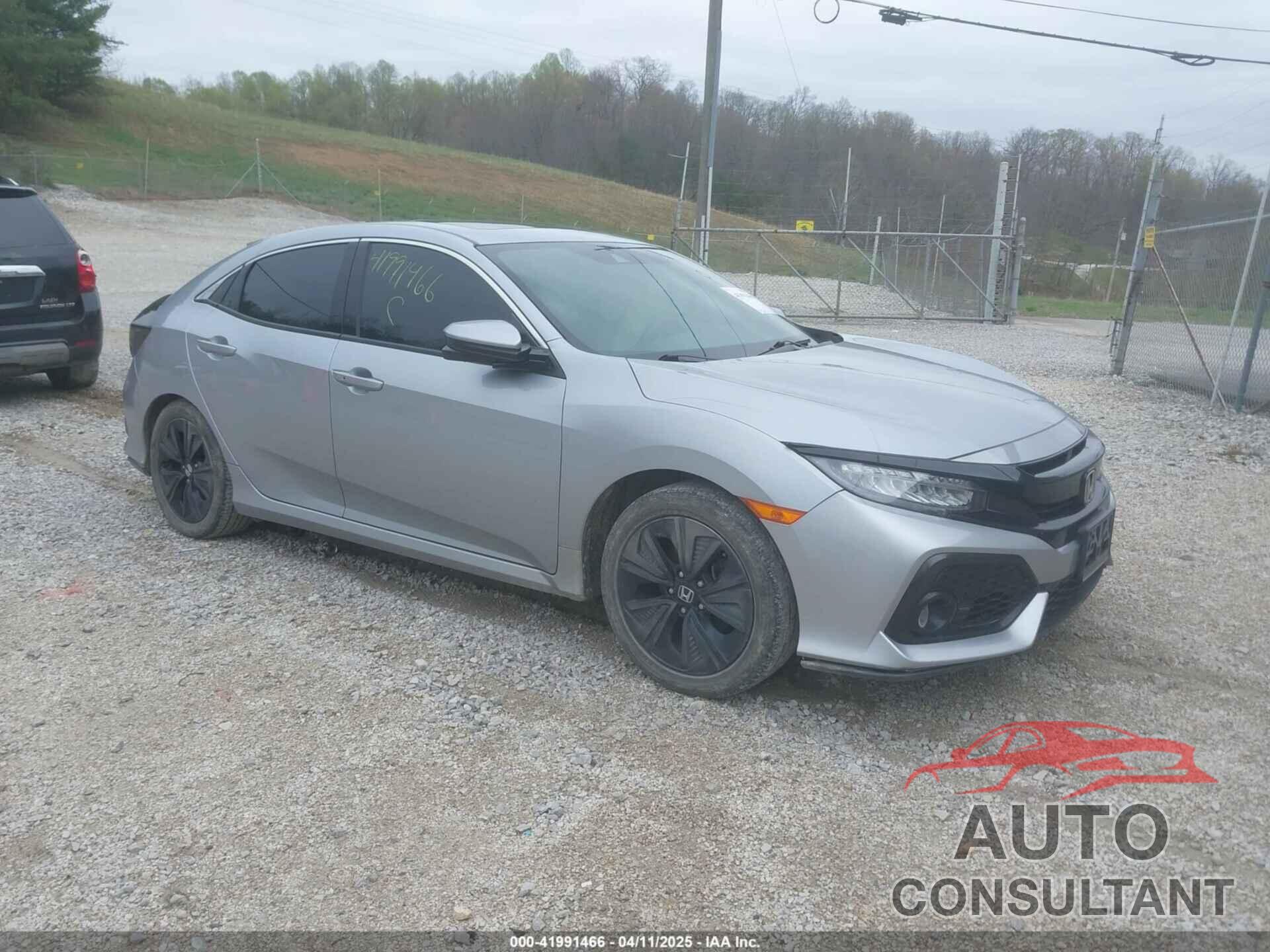 HONDA CIVIC 2019 - SHHFK7H64KU213574