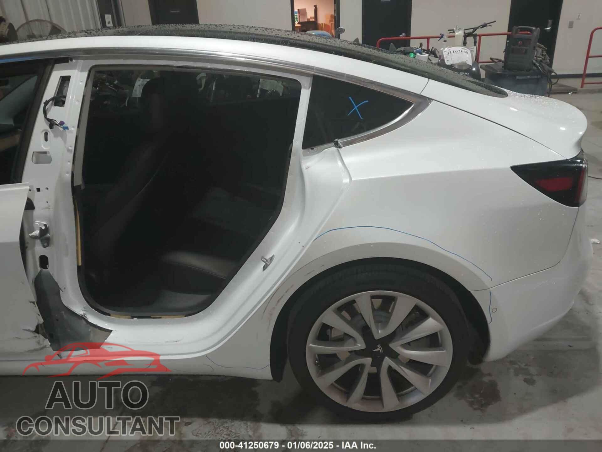 TESLA MODEL 3 2019 - 5YJ3E1EA4KF476603