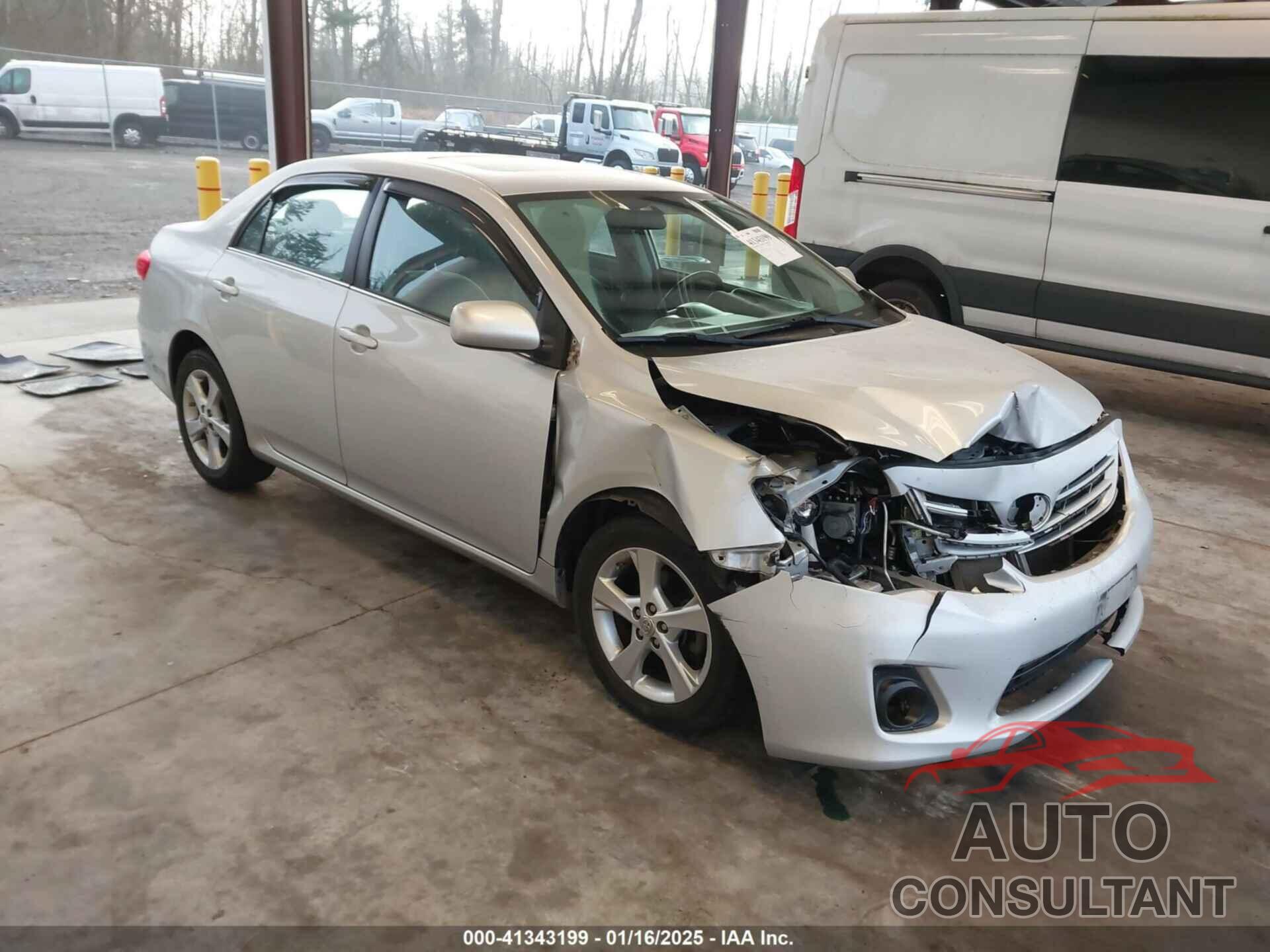 TOYOTA COROLLA 2013 - 2T1BU4EE1DC995683