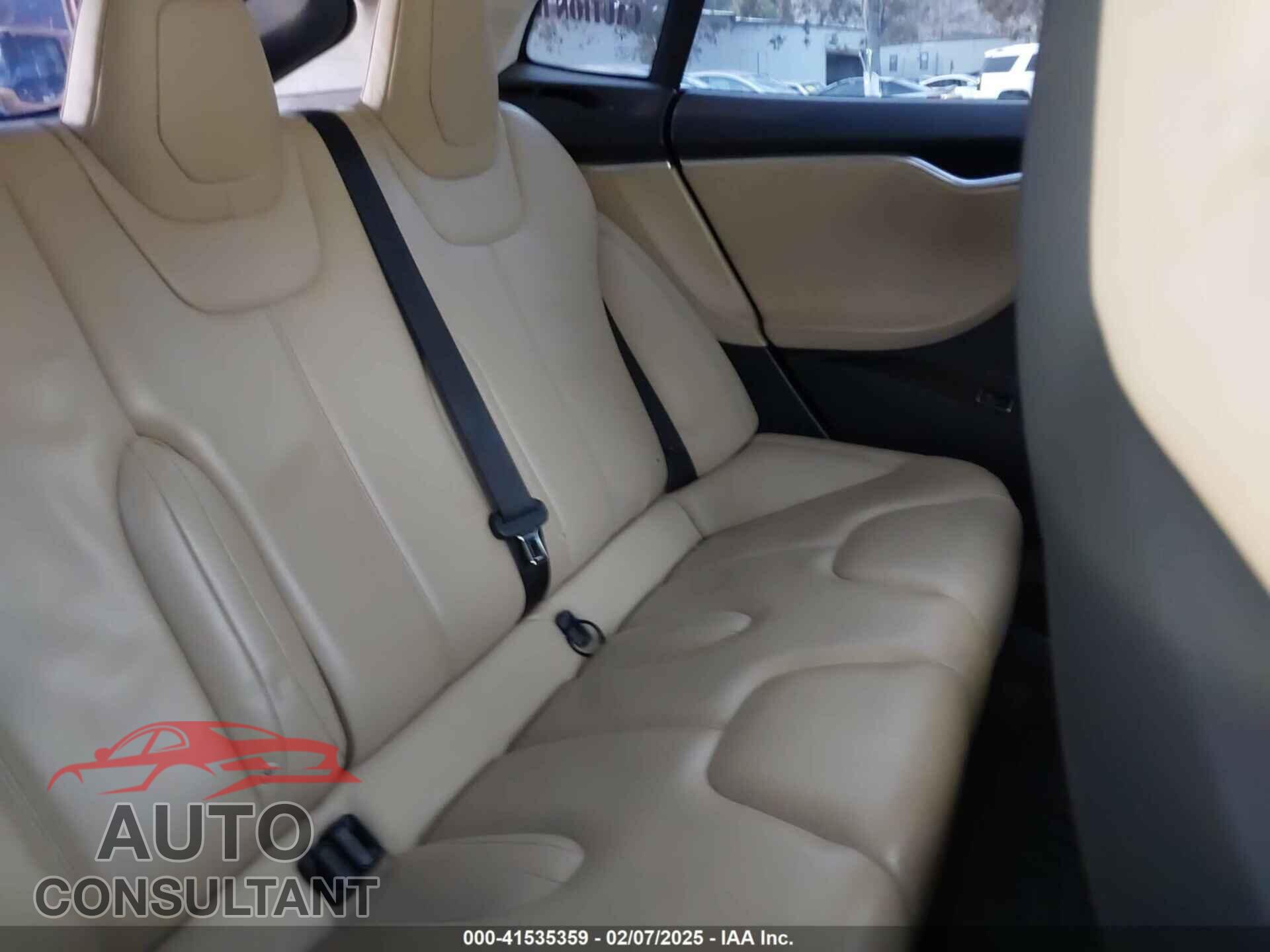 TESLA MODEL S 2016 - 5YJSA1E2XGF144477