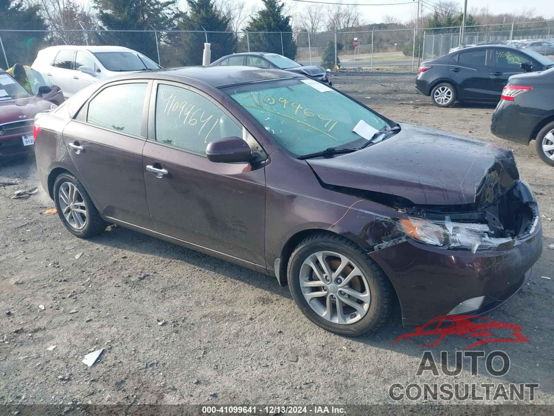 KIA FORTE 2011 - KNAFU4A28B5406147