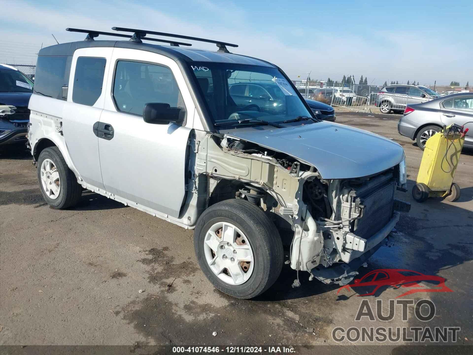 HONDA ELEMENT 2010 - 5J6YH1H32AL000995