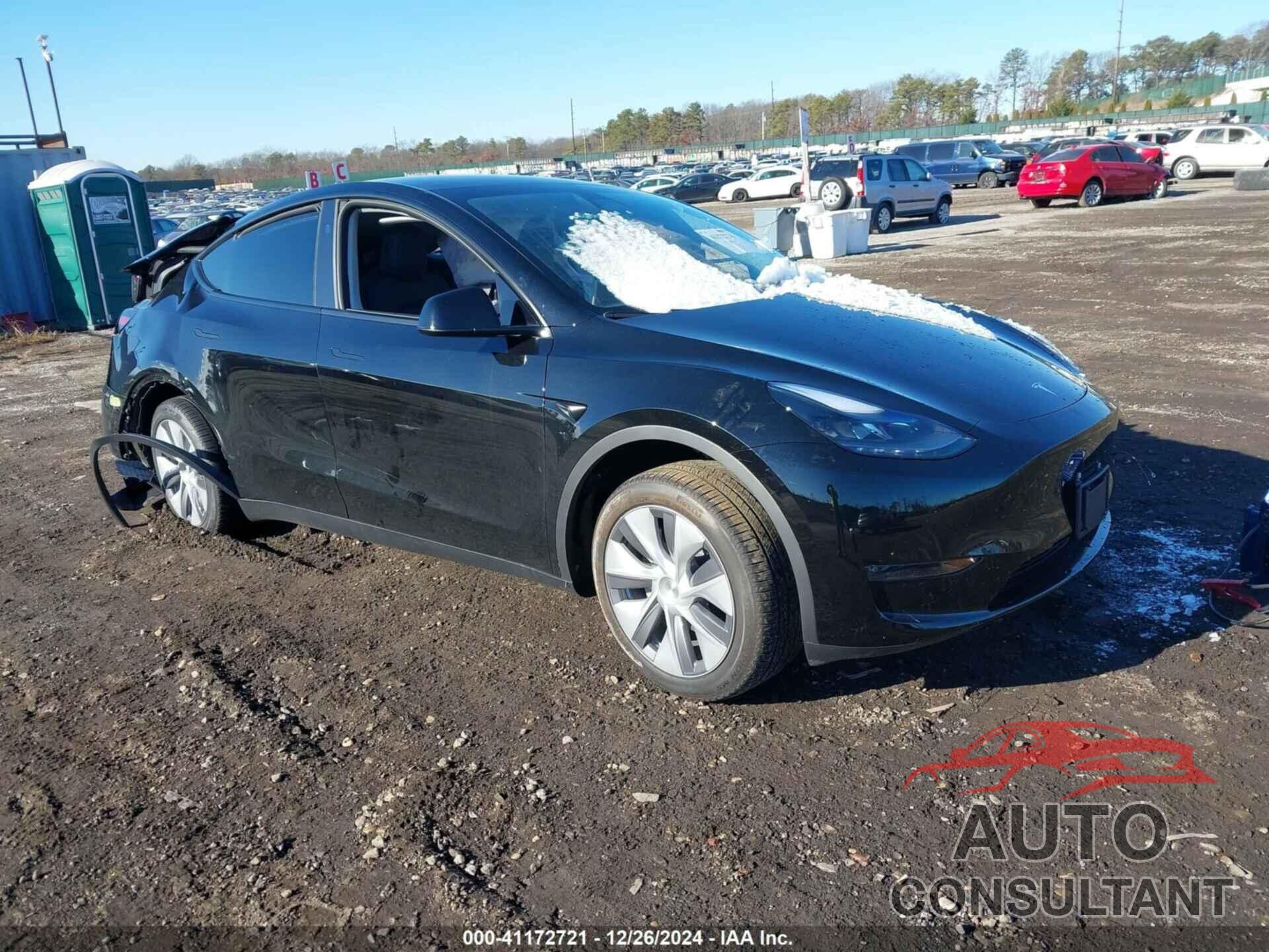 TESLA MODEL Y 2024 - 7SAYGDEE1RA249898