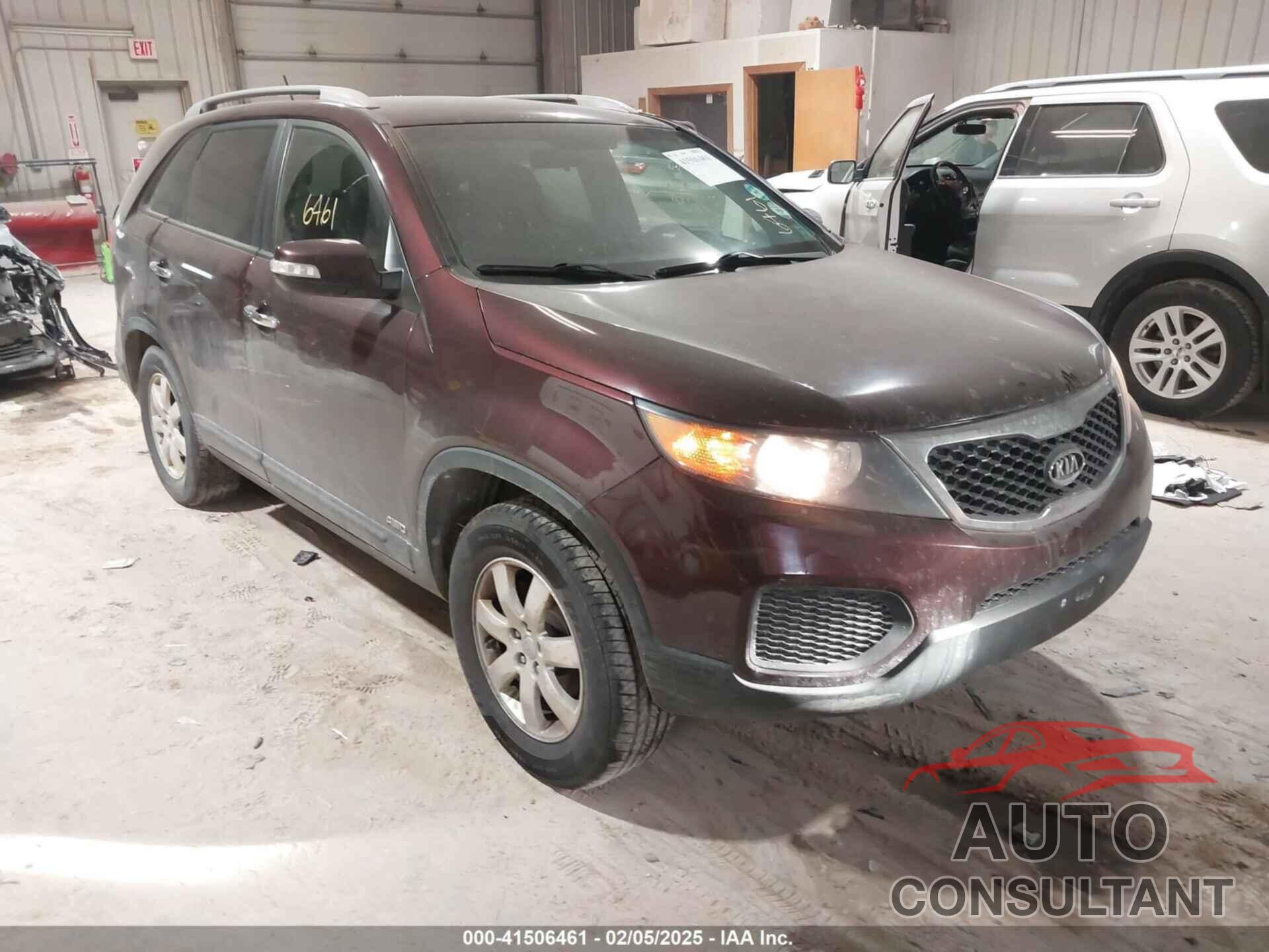 KIA SORENTO 2013 - 5XYKTDA28DG338687