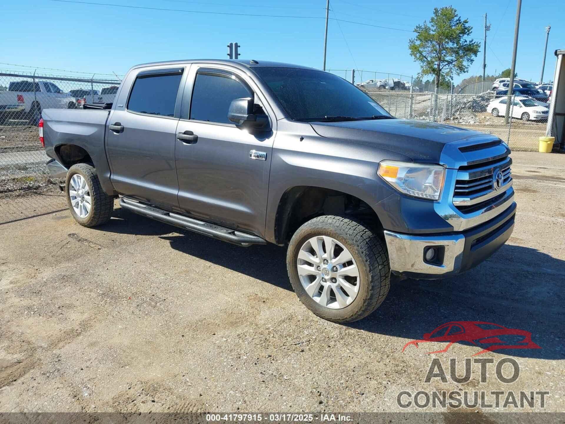 TOYOTA TUNDRA 2017 - 5TFDW5F17HX657488