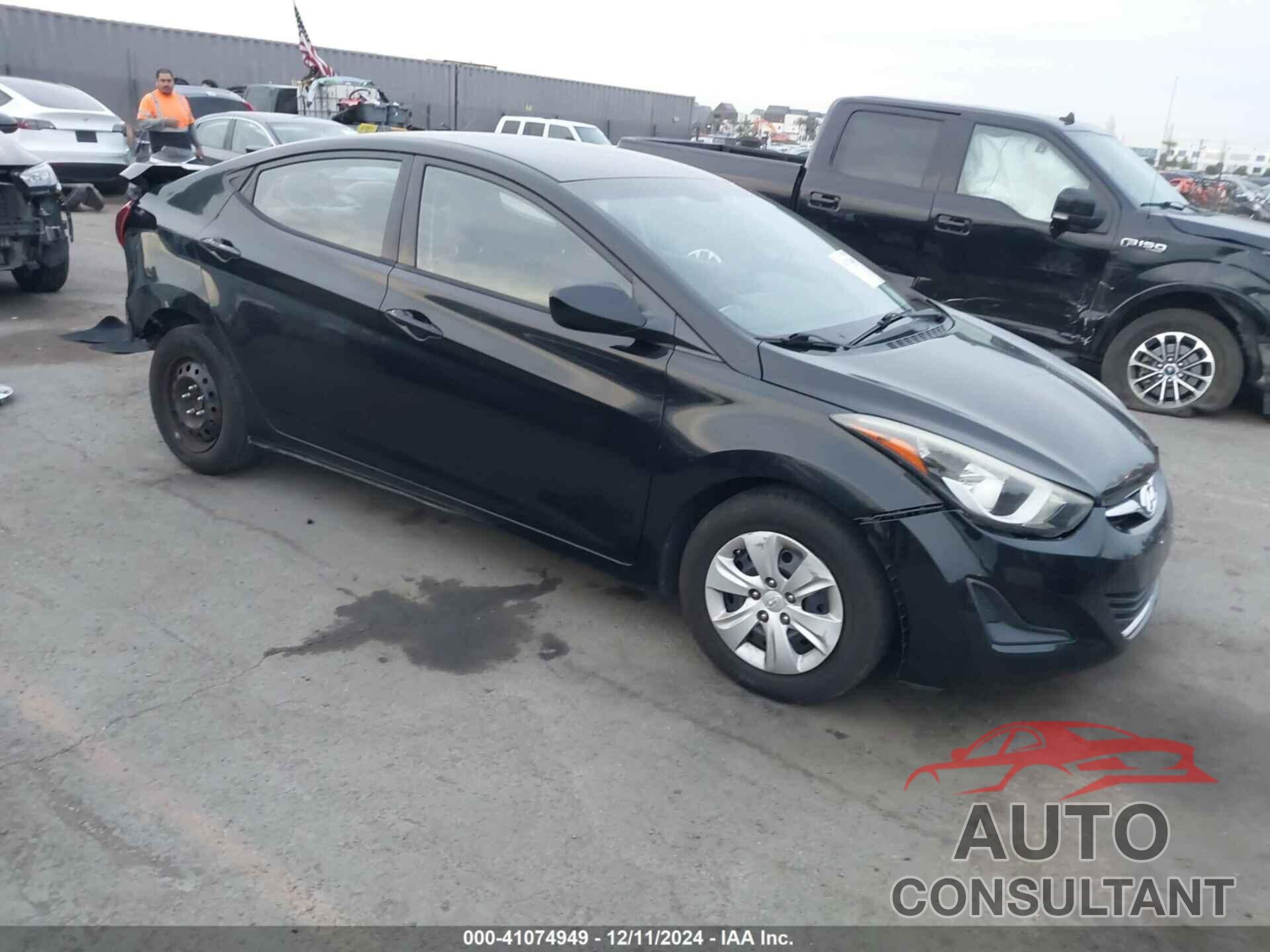 HYUNDAI ELANTRA 2016 - 5NPDH4AE8GH769497