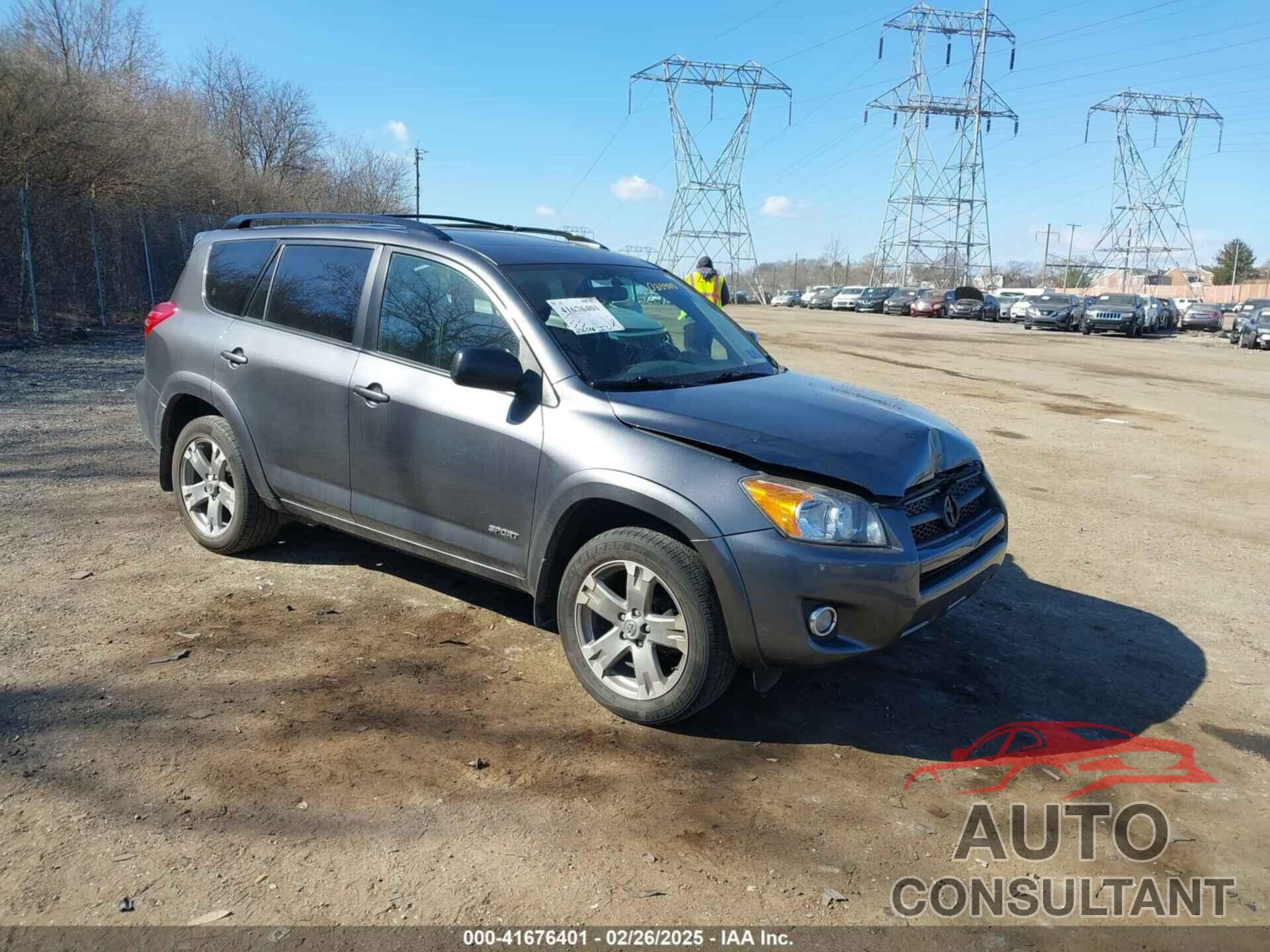 TOYOTA RAV4 2010 - JTMRF4DV6AD033985