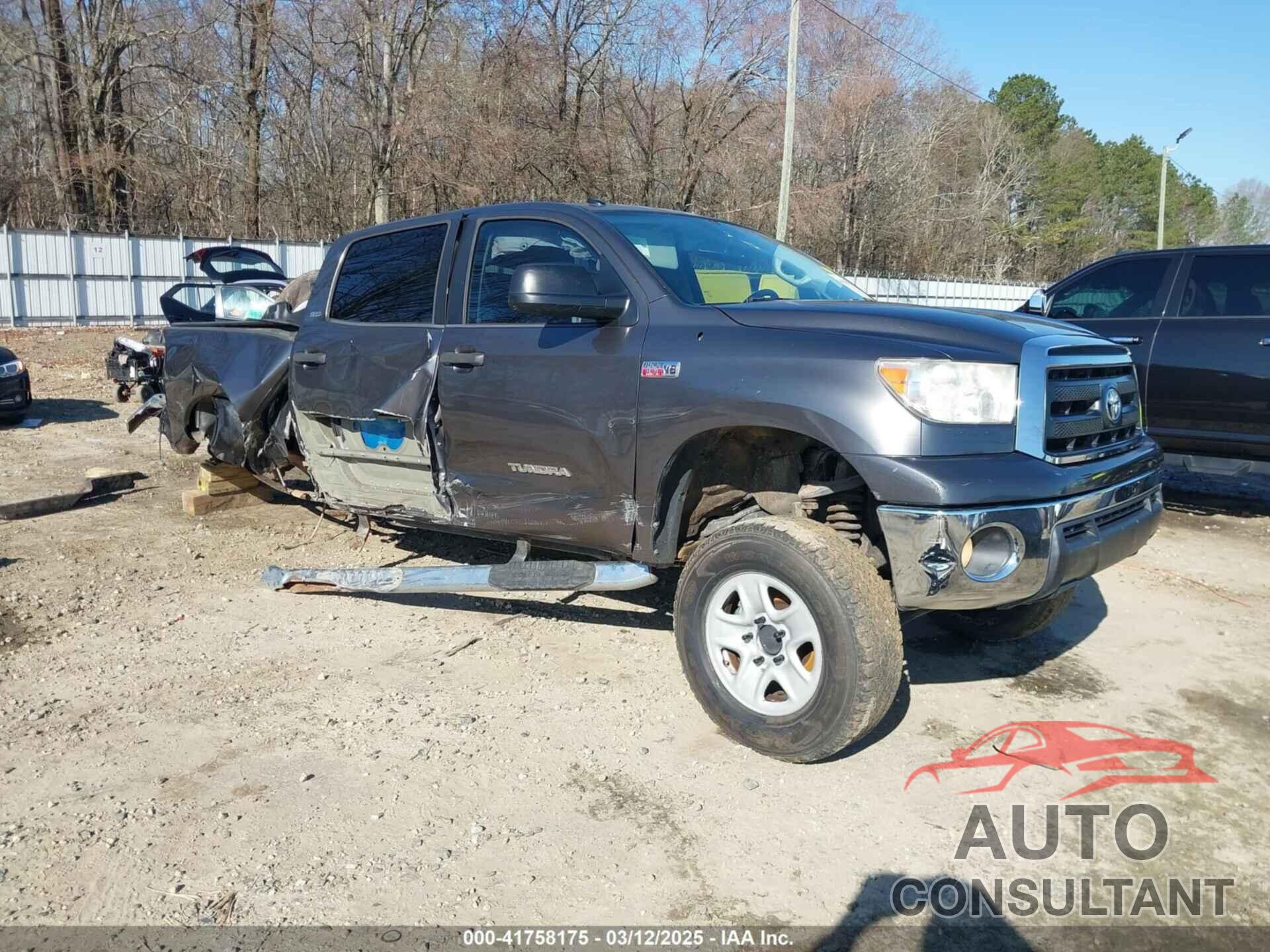 TOYOTA TUNDRA 2013 - 5TFDW5F14DX283609