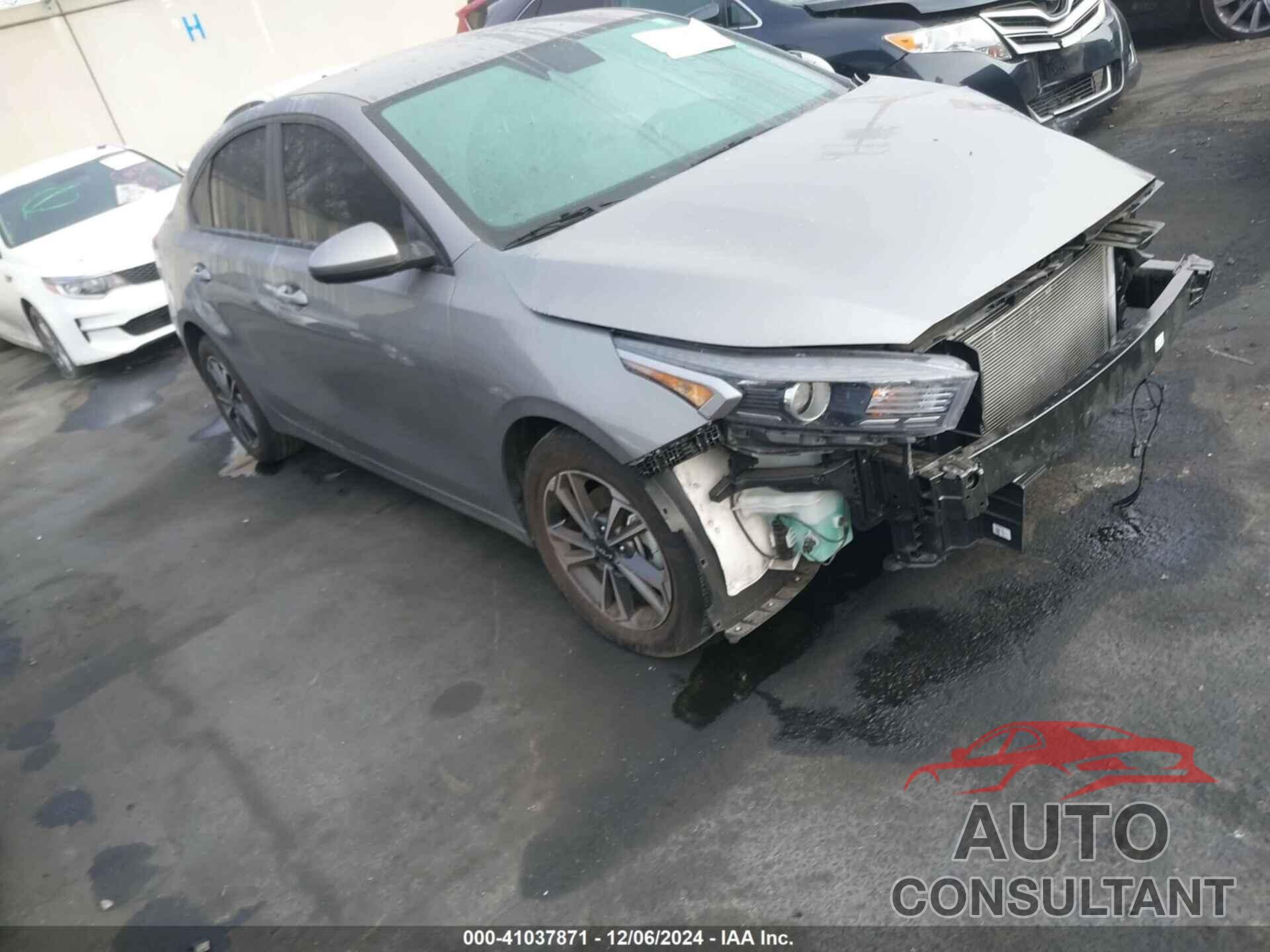 KIA FORTE 2024 - 3KPF24AD5RE709816