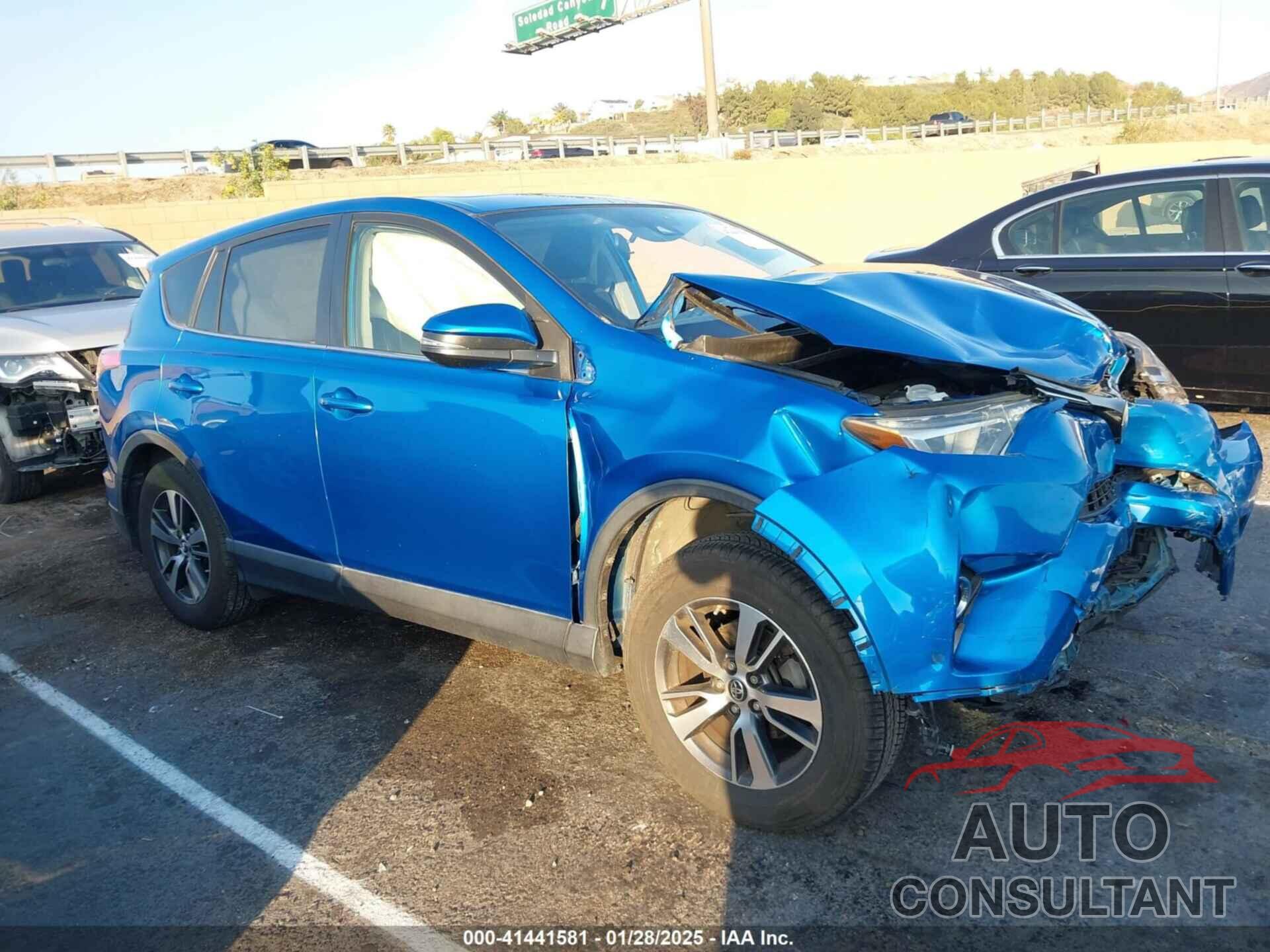 TOYOTA RAV4 2018 - JTMWFREVXJJ191164