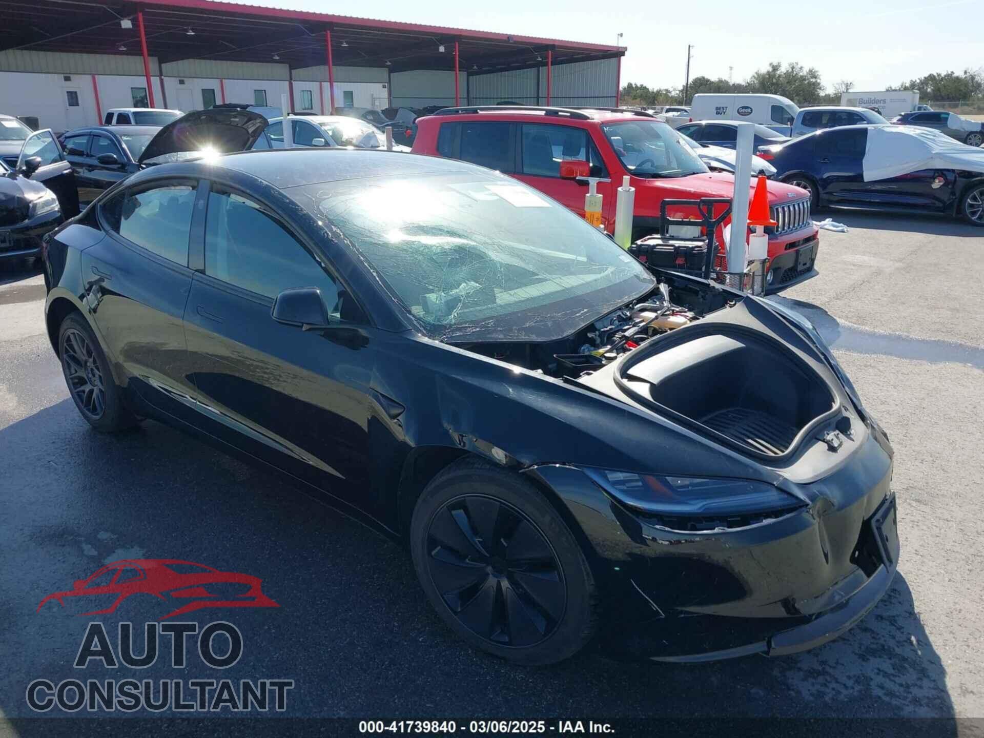 TESLA MODEL 3 2024 - 5YJ3E1EA3RF772237