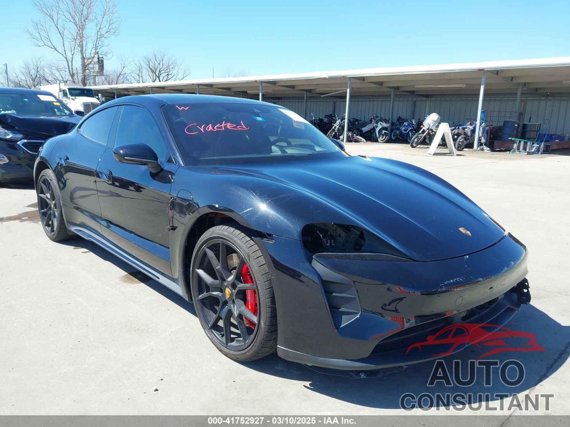 PORSCHE TAYCAN 2023 - WP0AD2Y13PSA48028