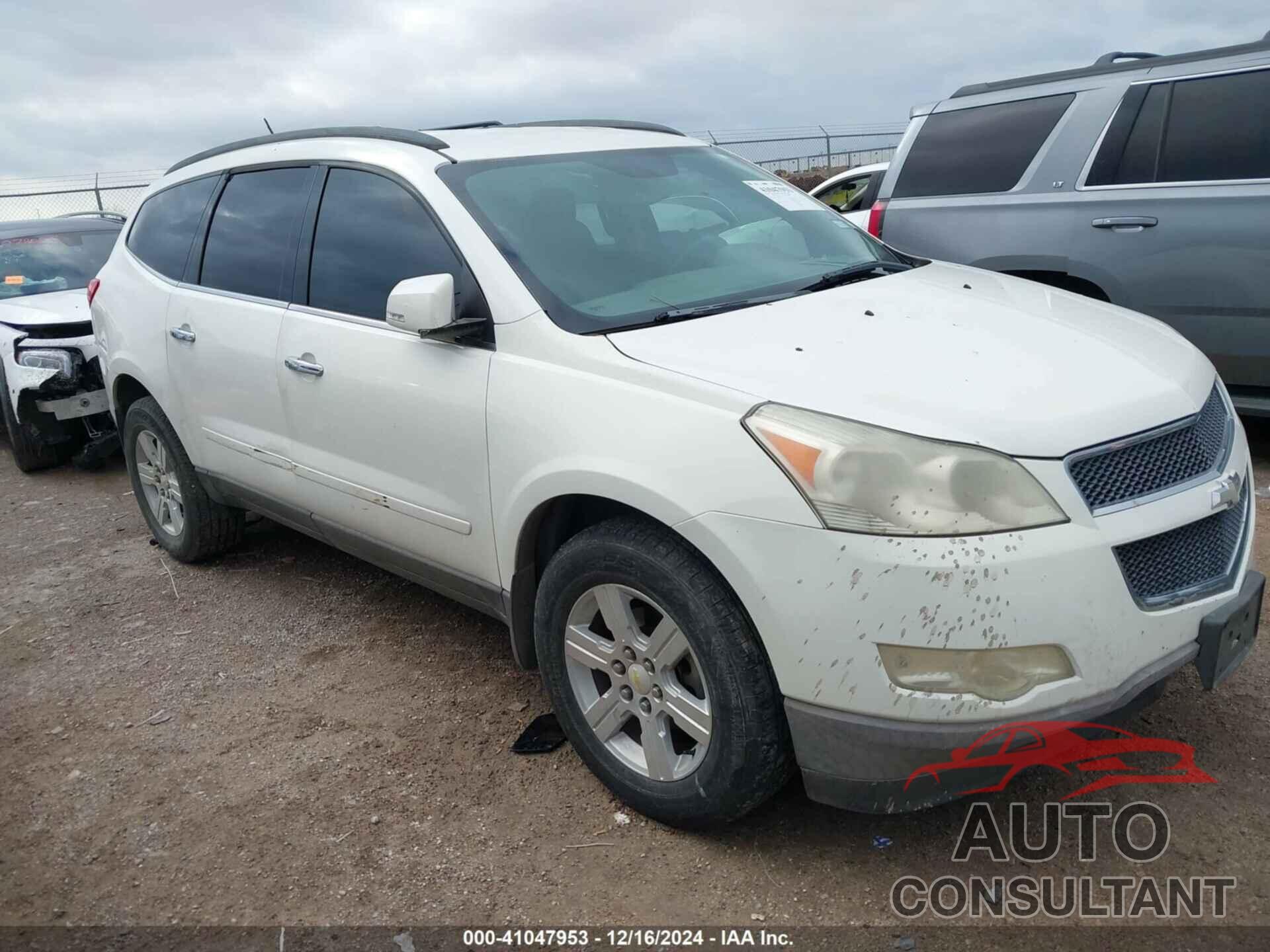 CHEVROLET TRAVERSE 2011 - 1GNKRGED3BJ196474