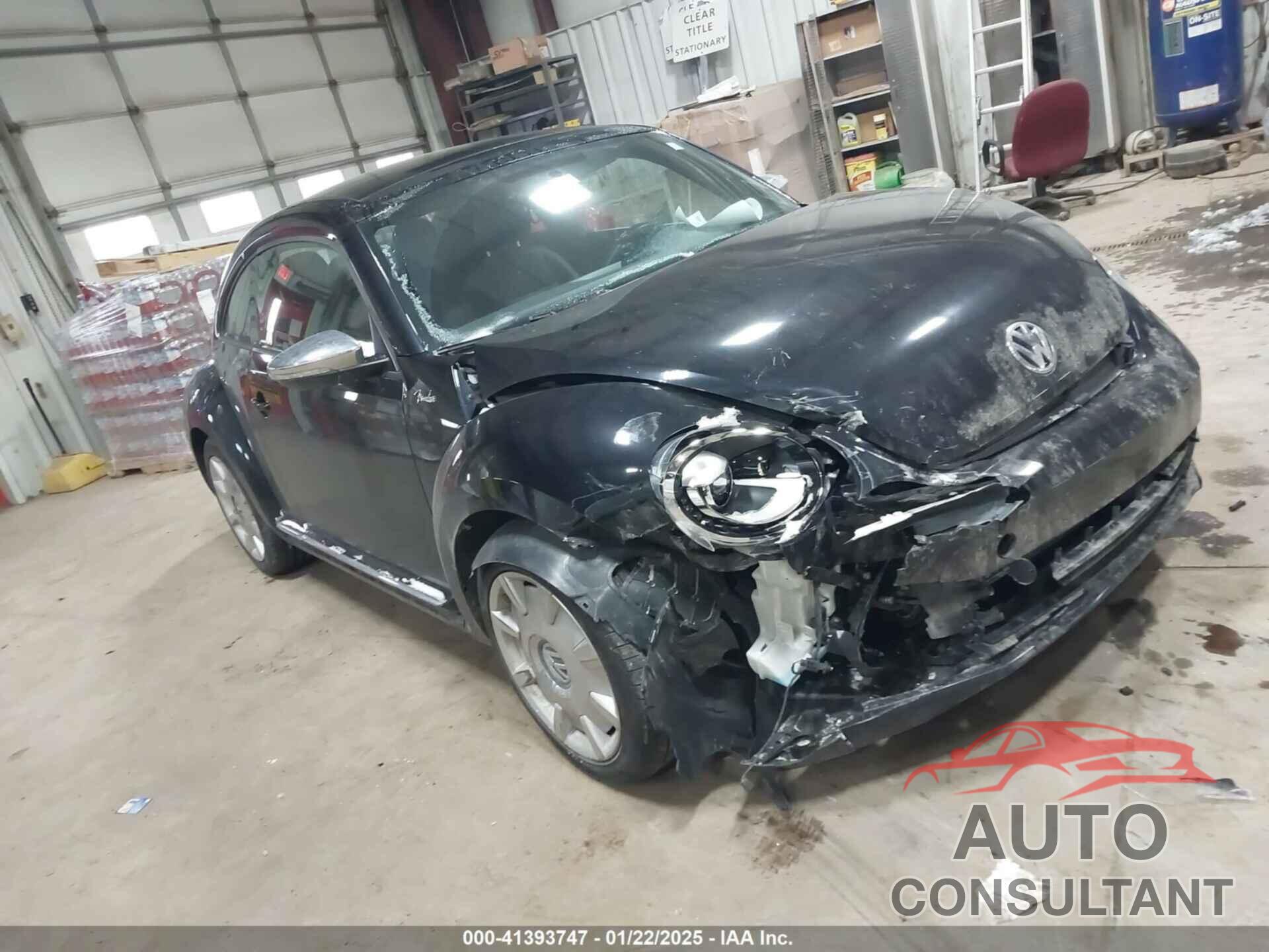 VOLKSWAGEN BEETLE 2013 - 3VWJP7AT5DM676946